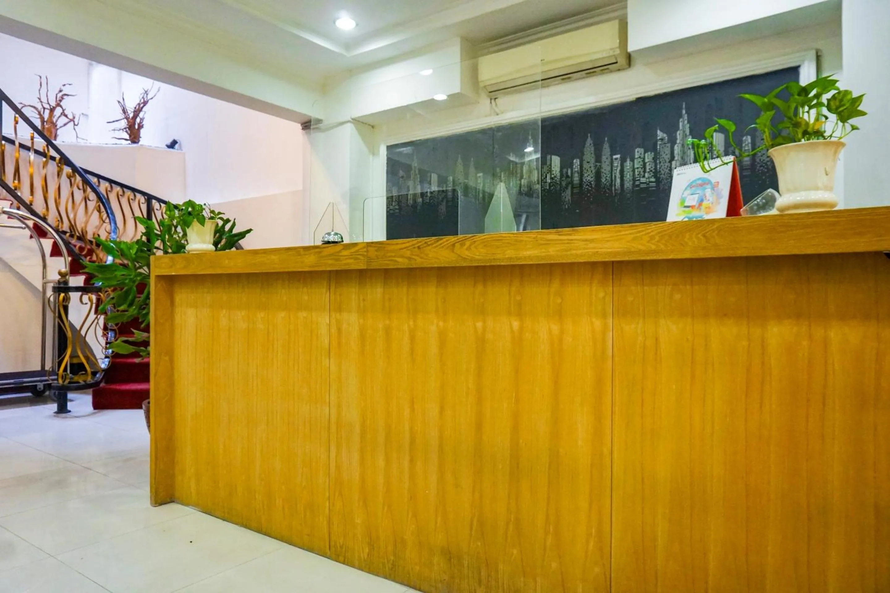 Lobby or reception in Hotel O Townhouse Oak Grand Orienchi