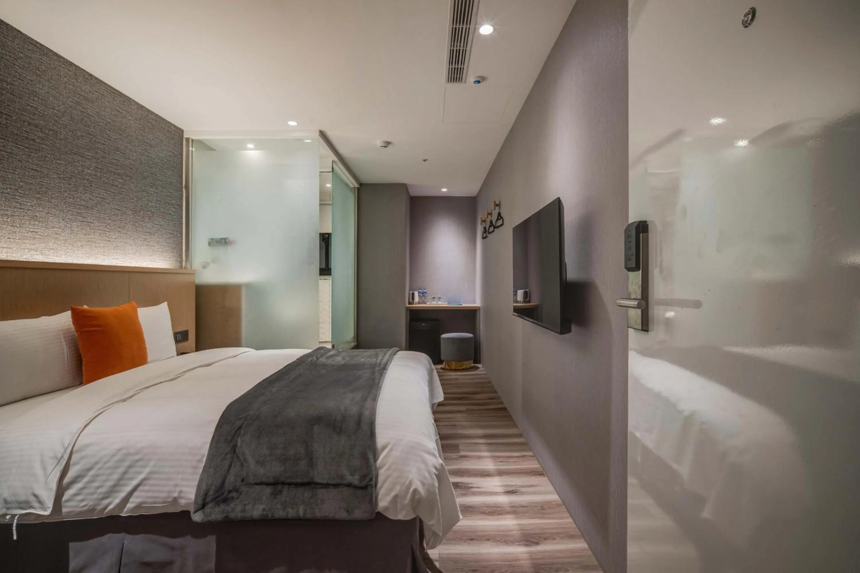 Photo of the whole room, Bed in Fun Stay Inn Ximen