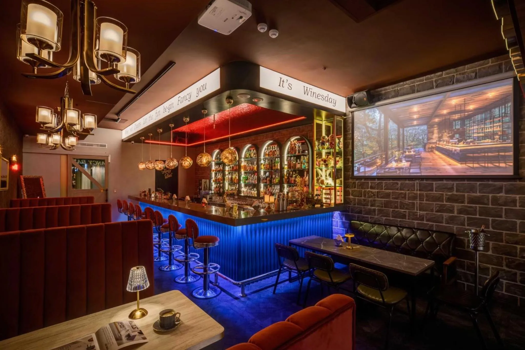 Lounge or bar in Fun Stay Inn Ximen