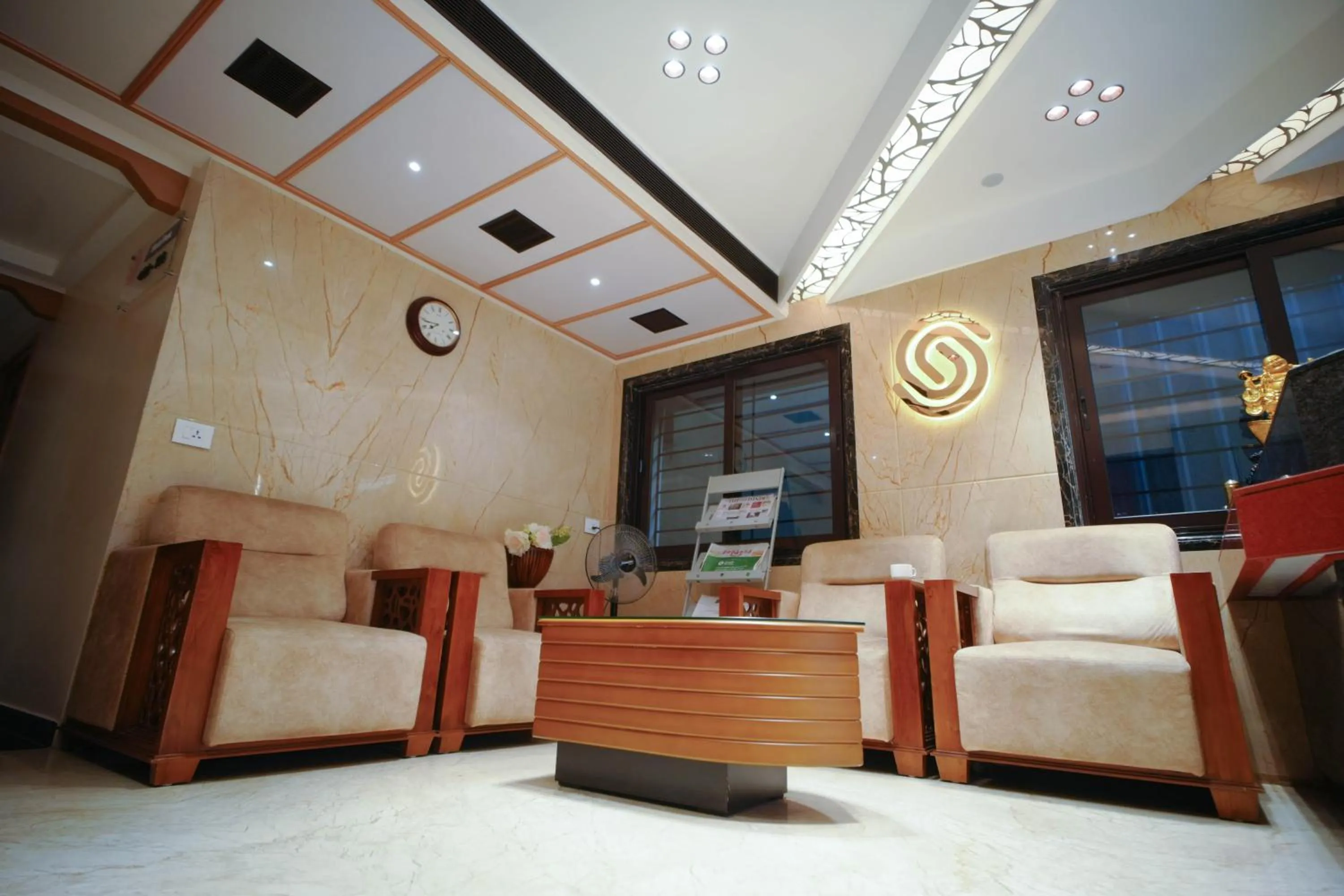 Lobby or reception in Hotel Grand Sabarees