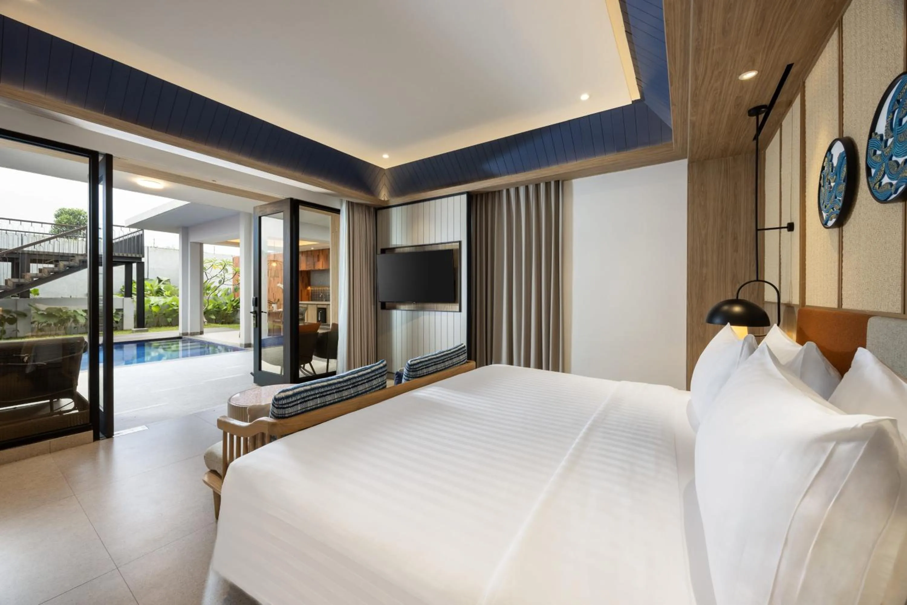 Seating area, Bed in Hotel Santika Premiere Linggarjati - Kuningan