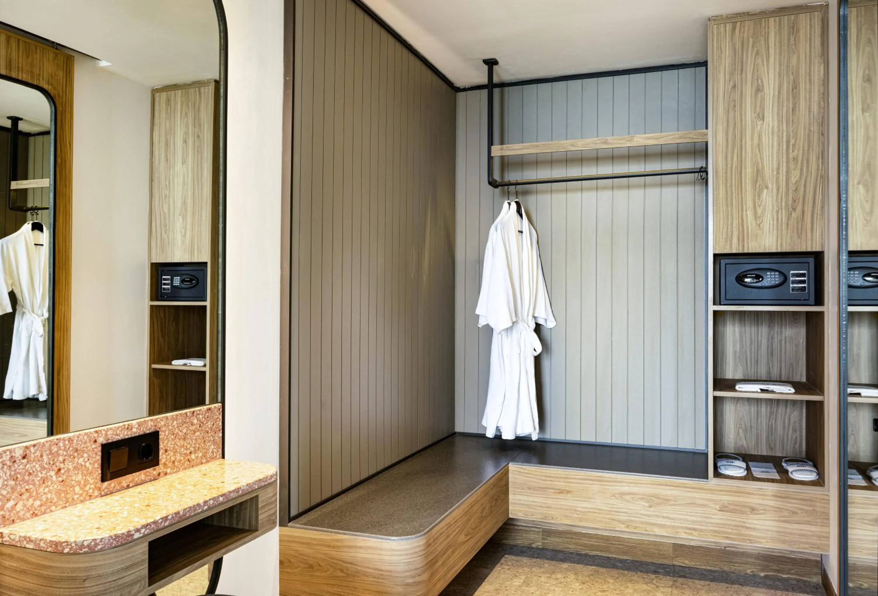wardrobe in Hotel Santika Premiere Linggarjati - Kuningan