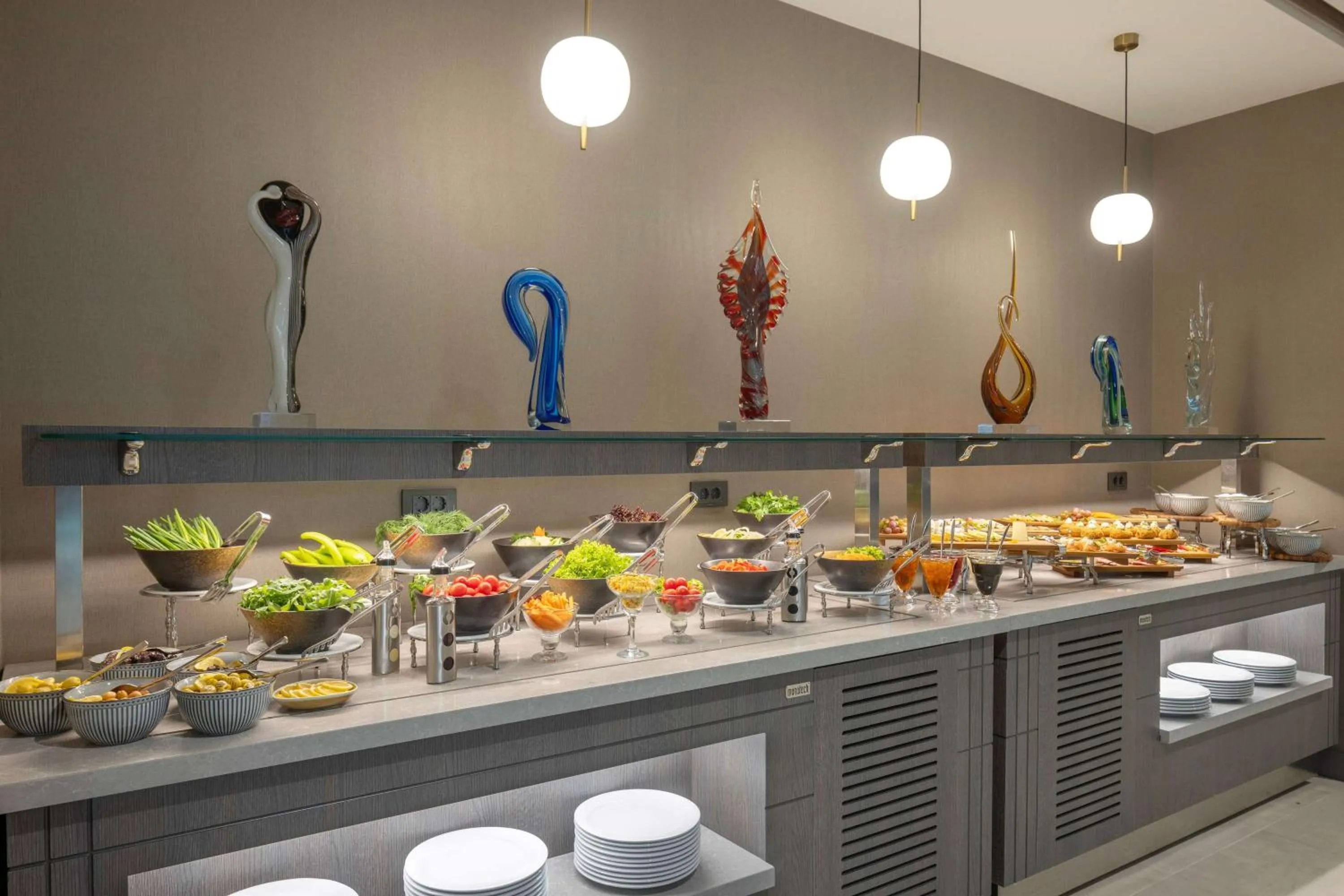 Restaurant/places to eat in Ramada Plaza by Wyndham Batumi & Casino