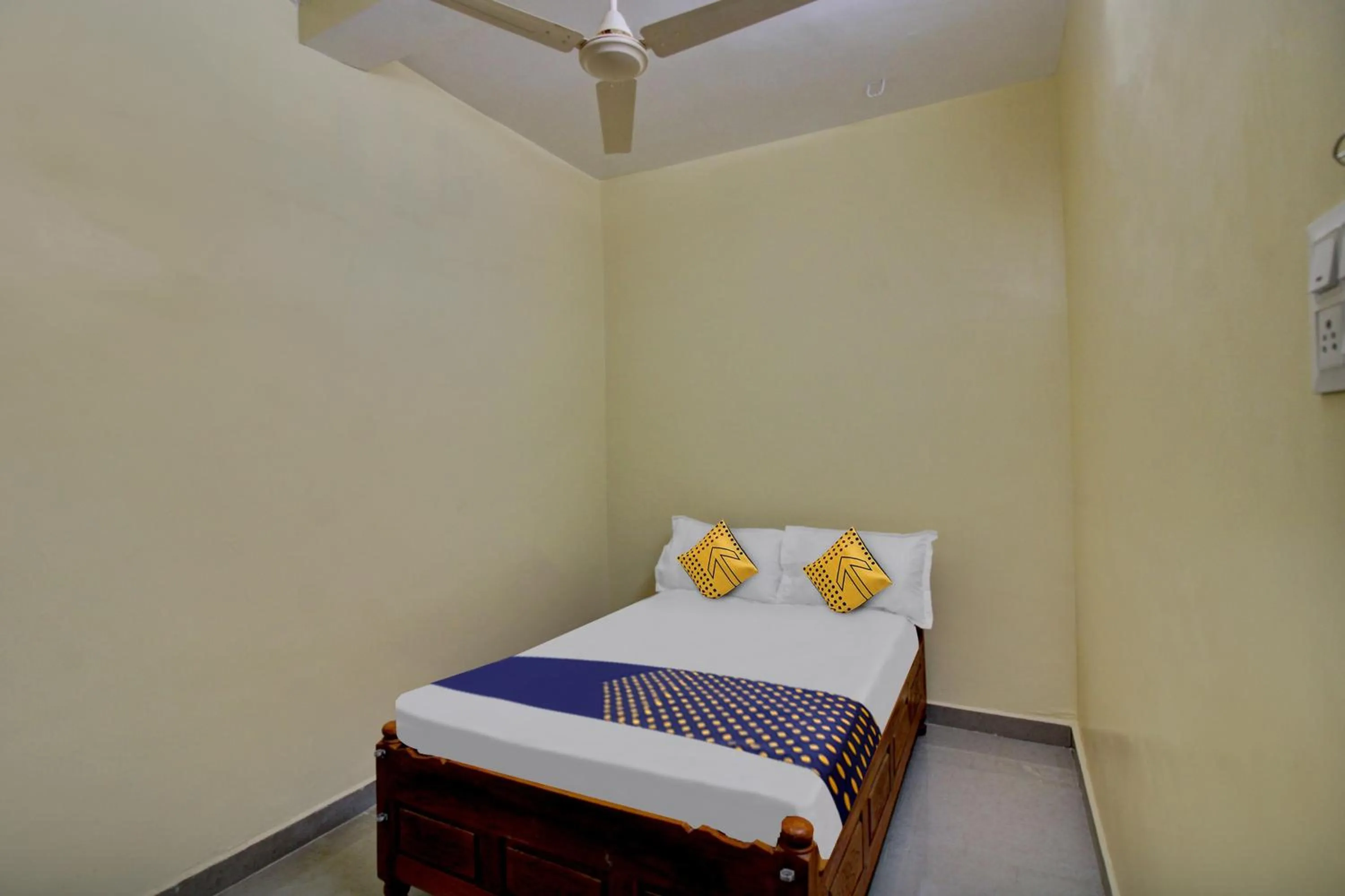 Bedroom, Bed in SPOT ON Hotel BRC Inn