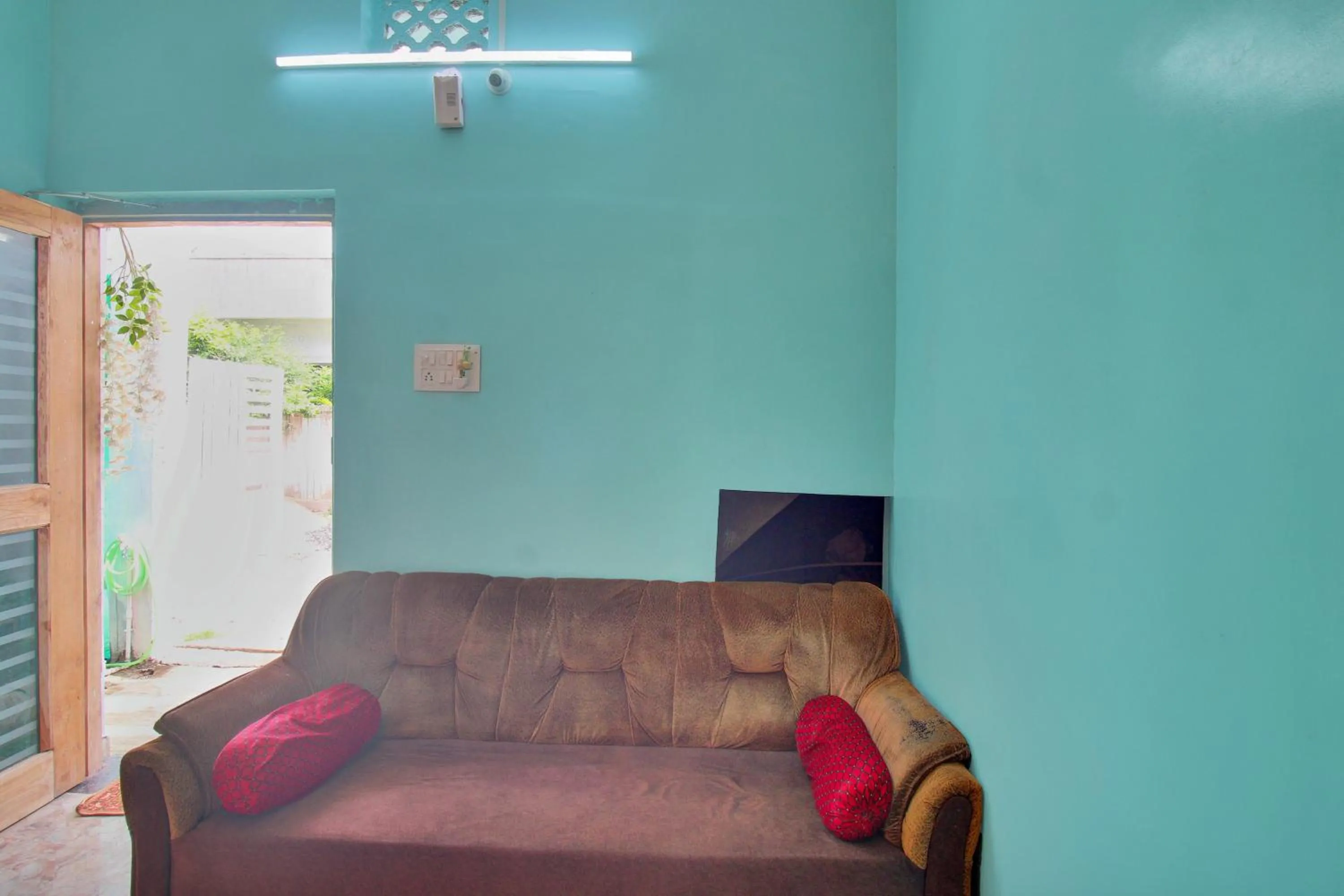 Lobby or reception in SPOT ON Hotel BRC Inn