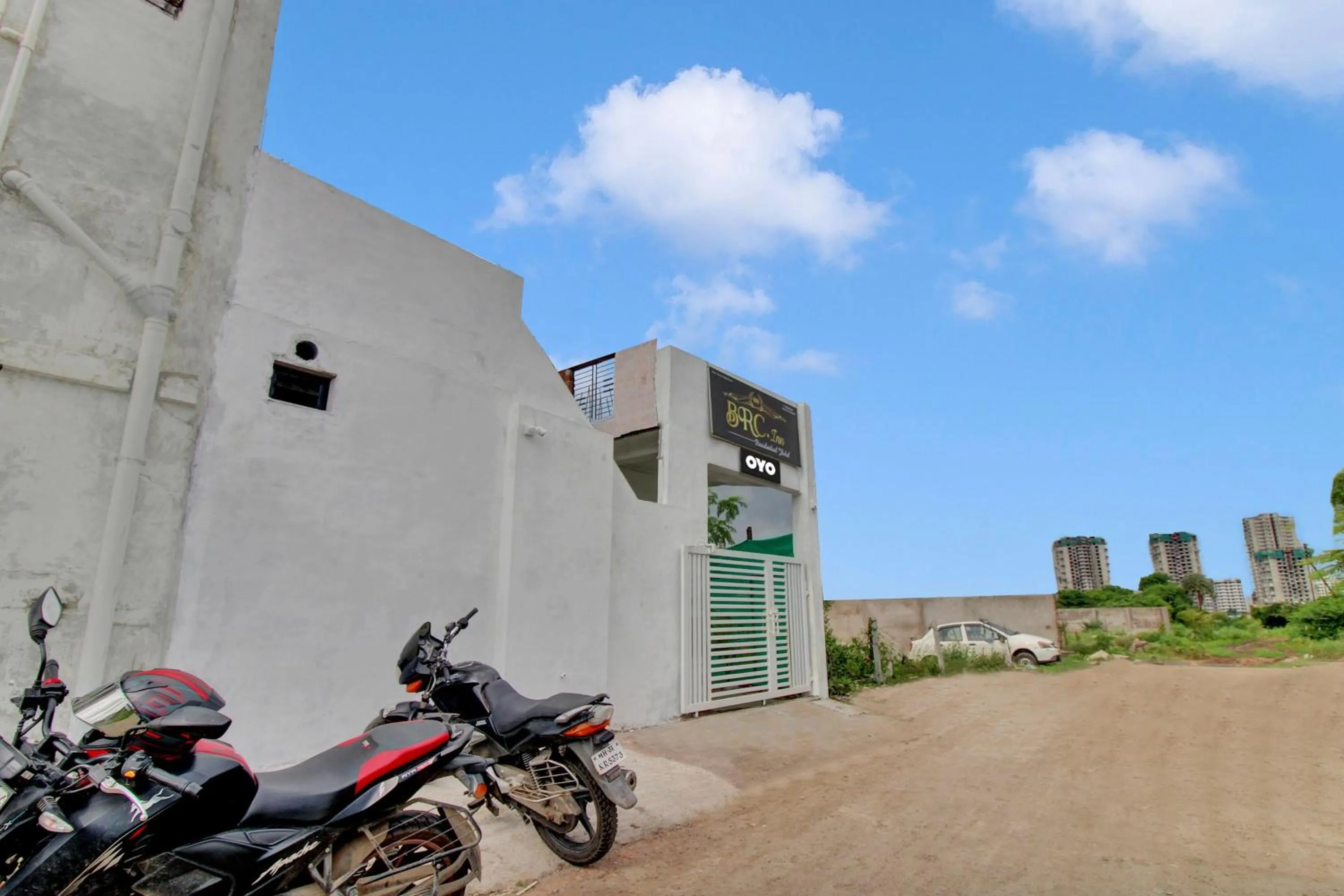 Facade/entrance in SPOT ON Hotel BRC Inn