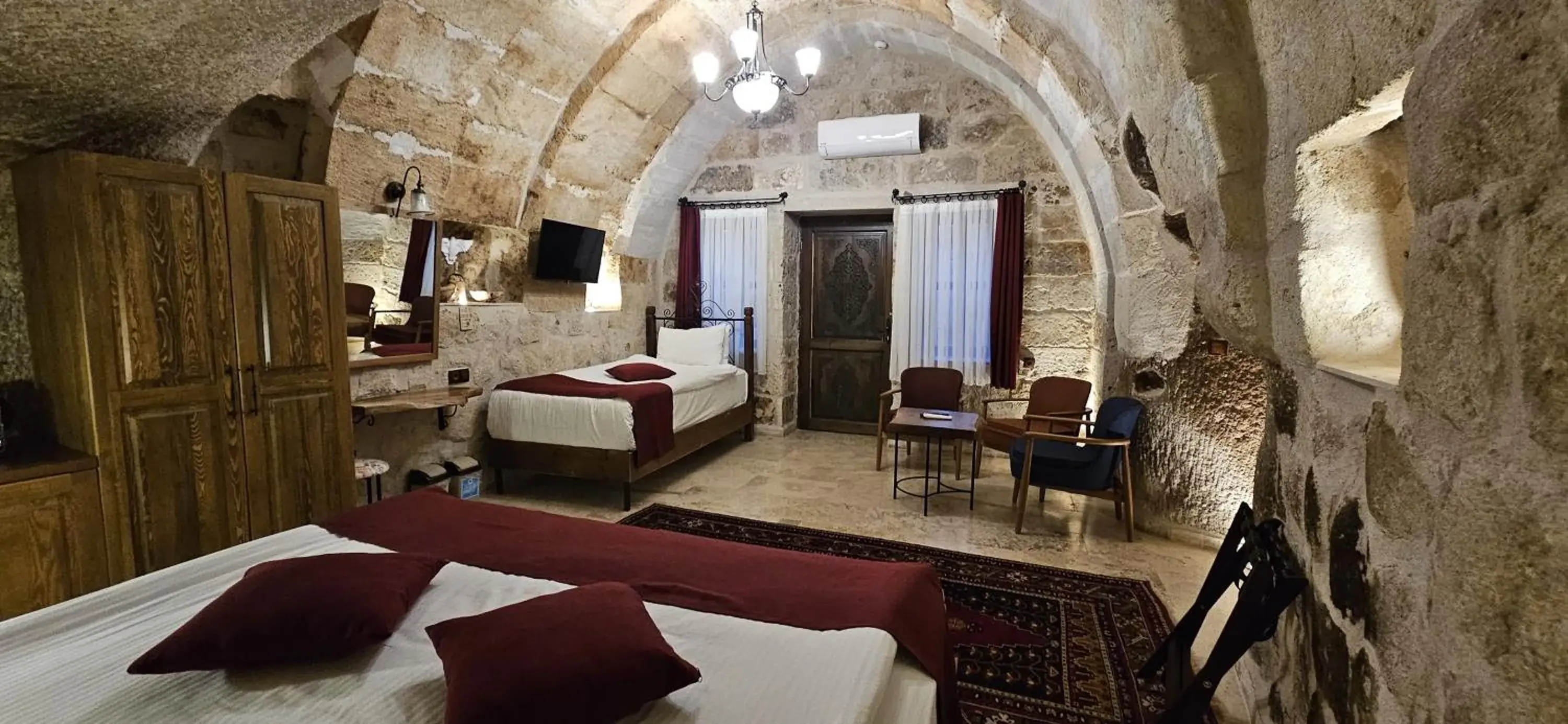 King Room with Garden View in Peruna Cave King Room with Garden View in Peruna Cave