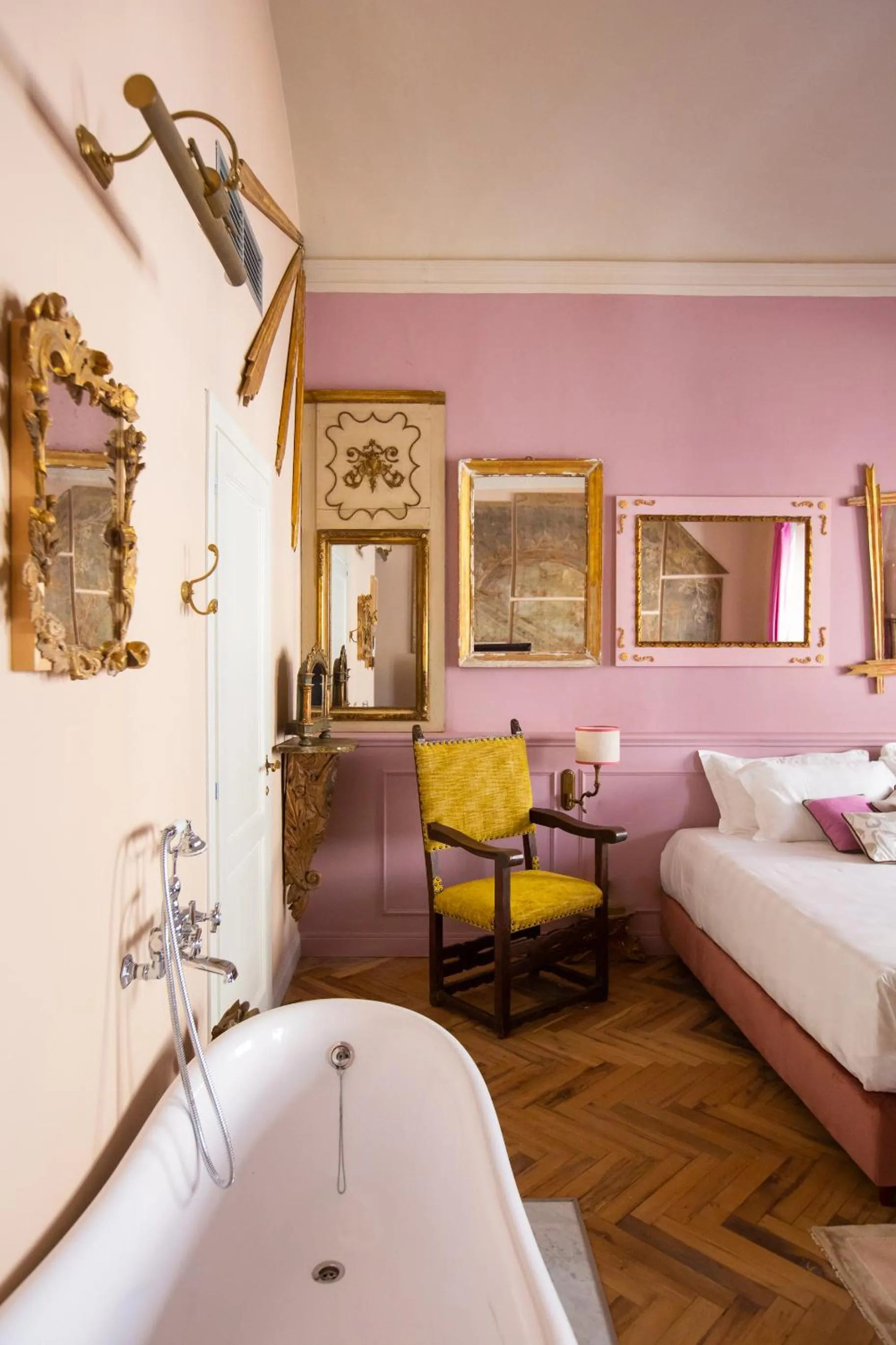 Photo of the whole room, Bed in Stella d'Italia