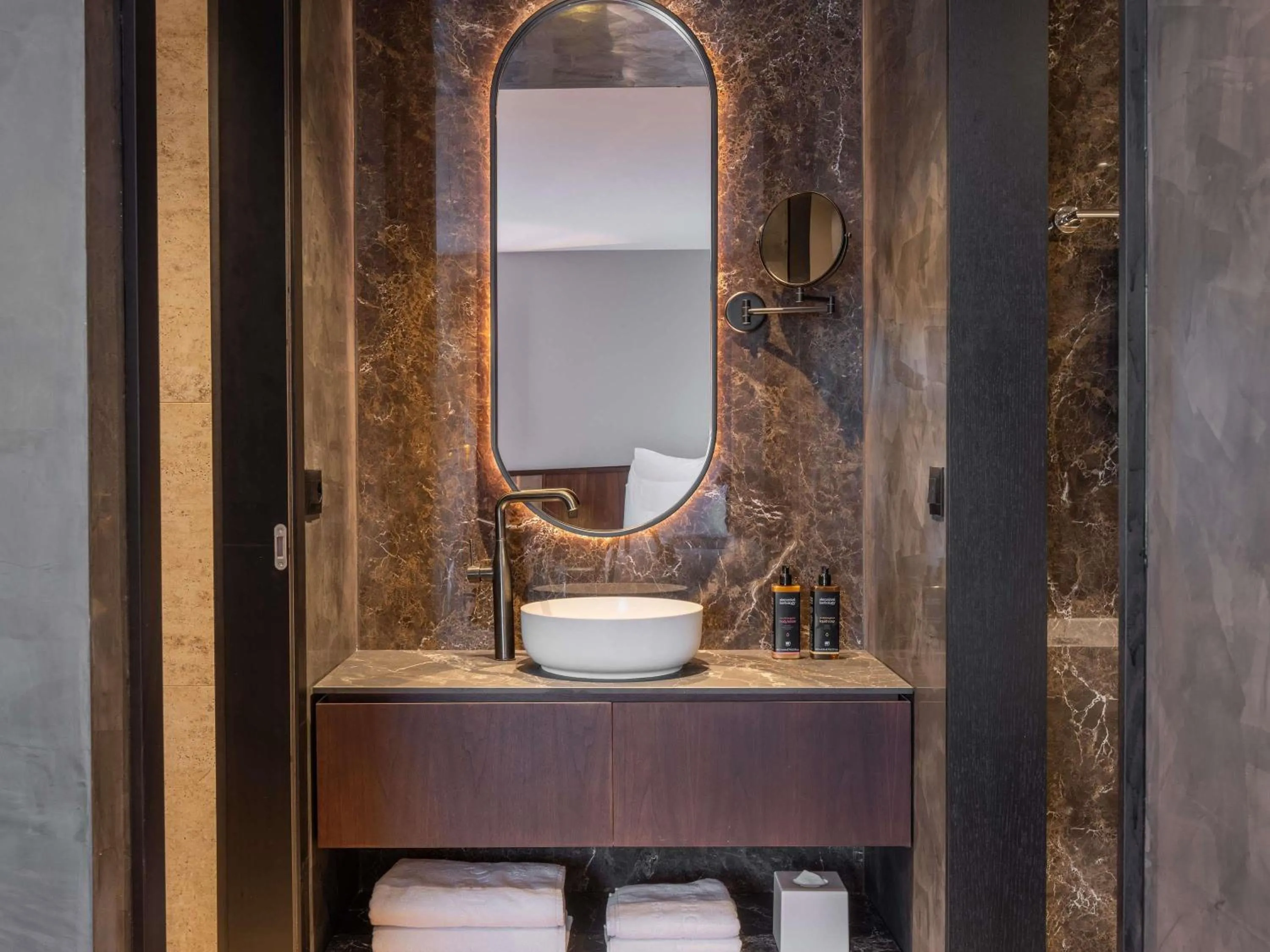 Bedroom in Mercure Prishtina City