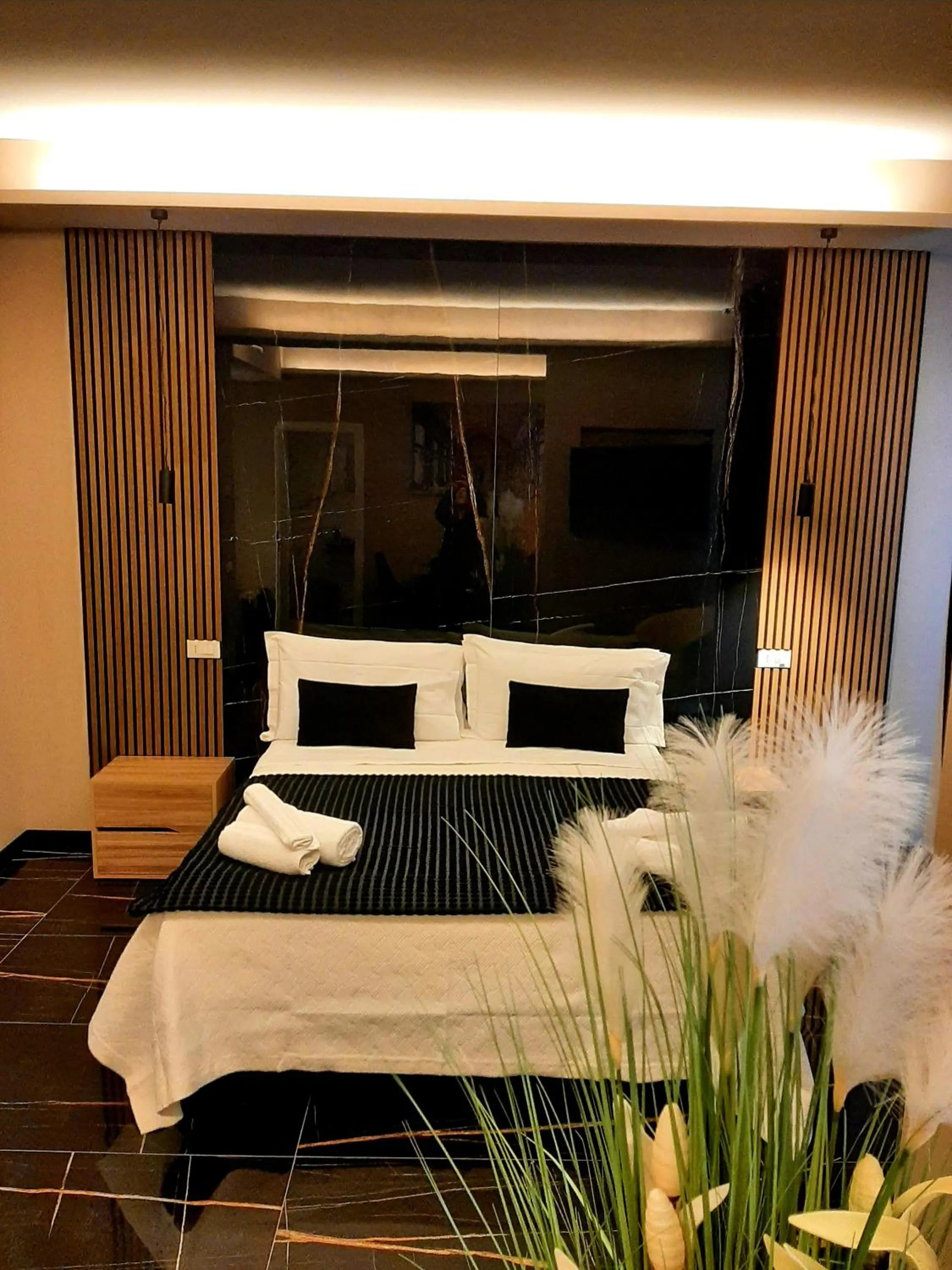 Bed in Emma Hotel Bologna Fiera