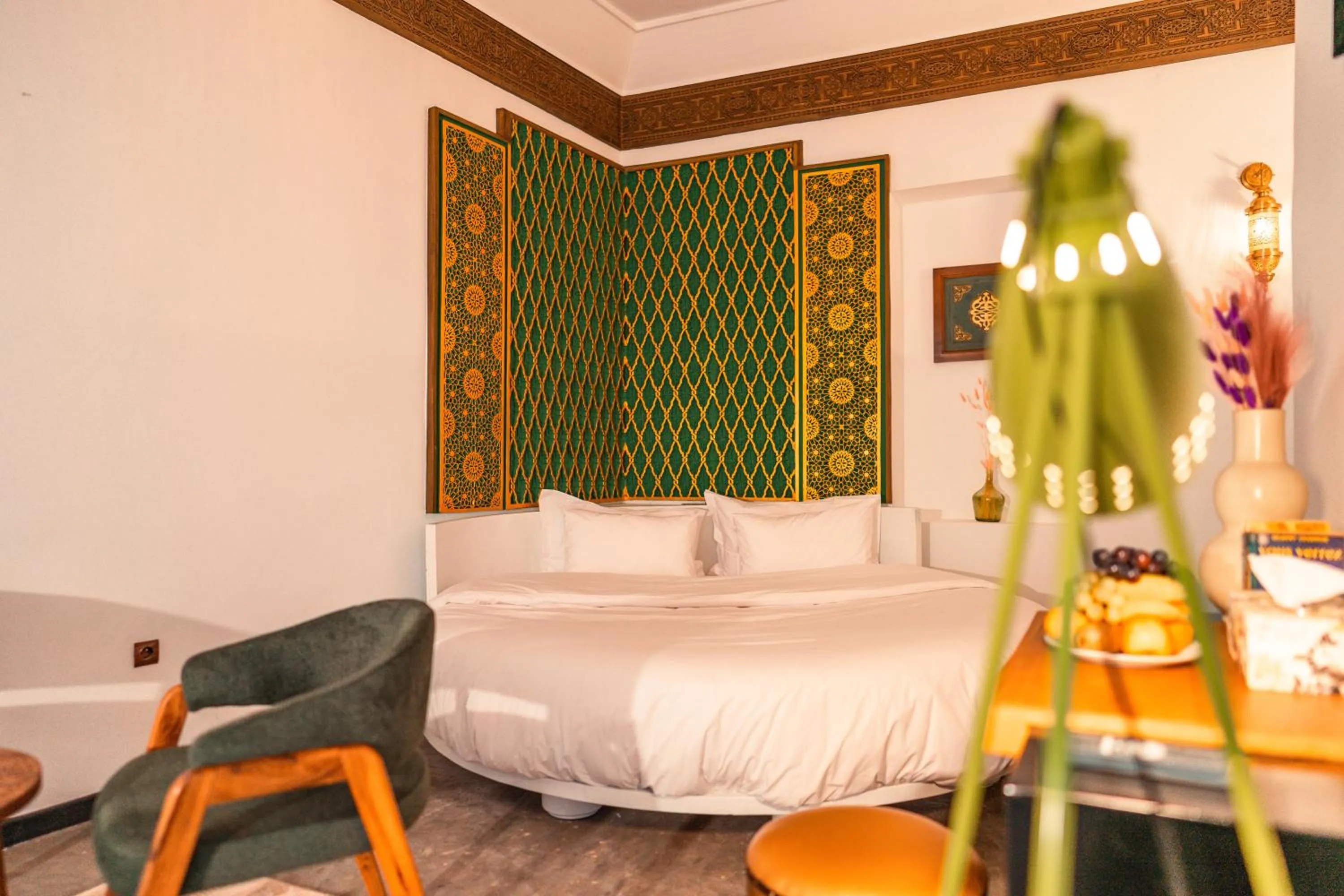 Bed in Riad L'ECOLE