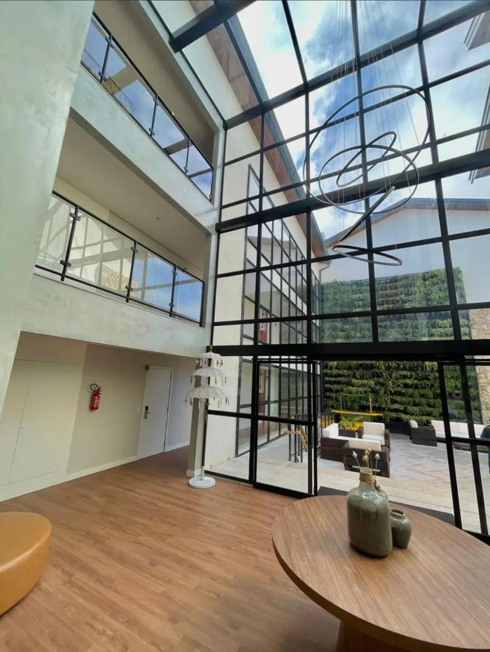 Lobby or reception in Quarto no Wanderlust Experience Hotel