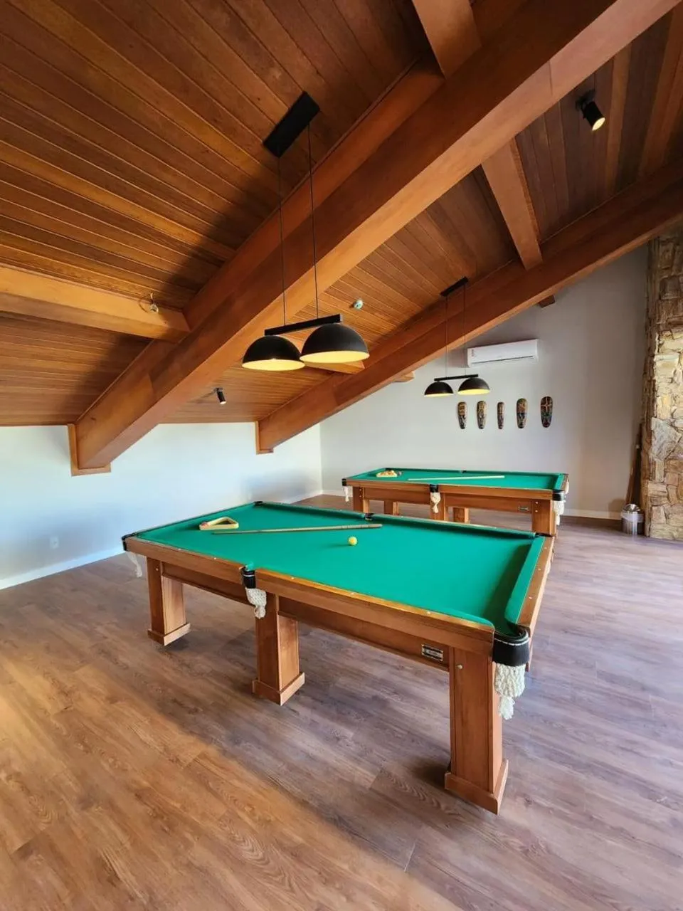 Billiard in Quarto no Wanderlust Experience Hotel