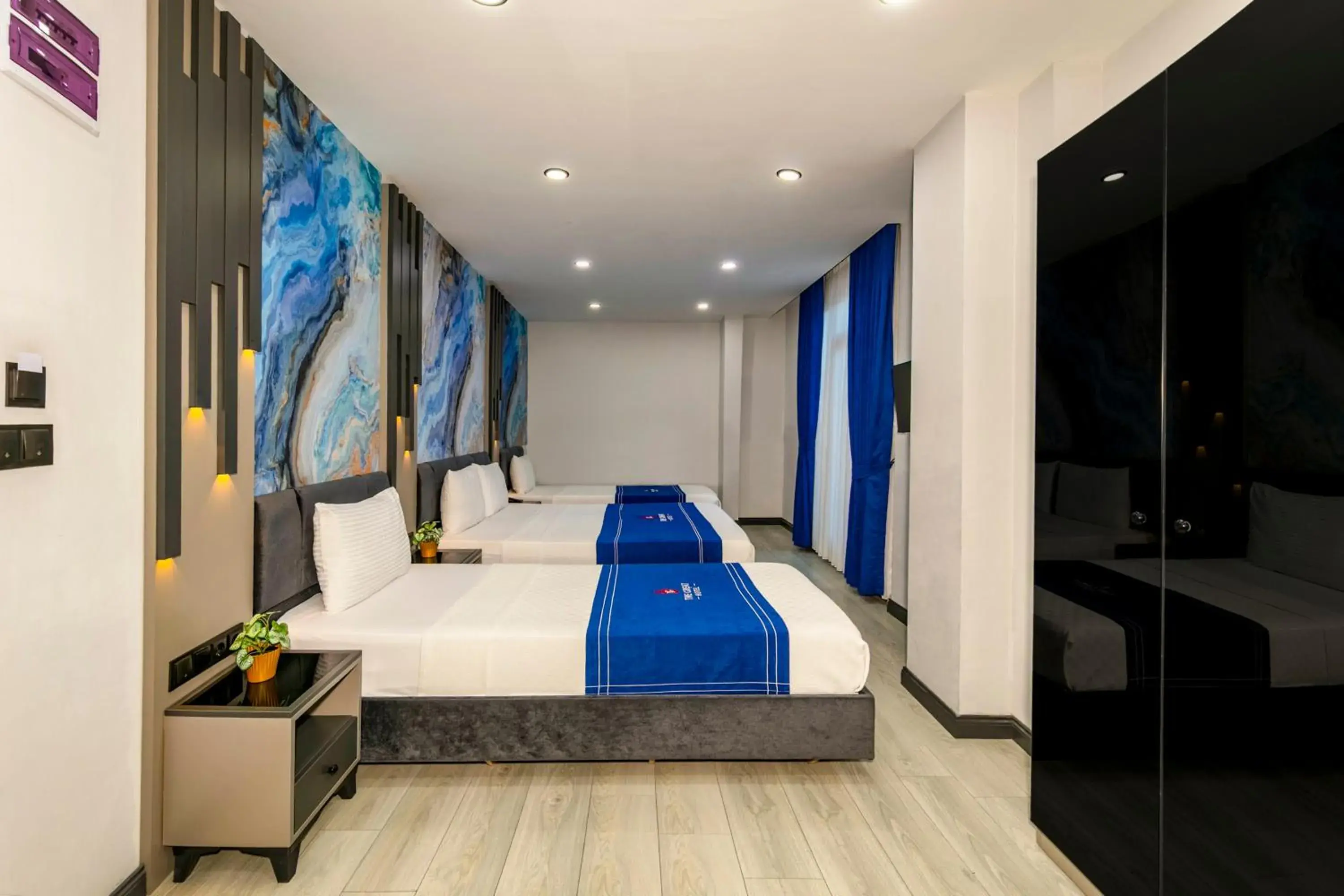 Quadruple Room in The Great Airport Hotel & Restaurant Quadruple Room in The Great Airport Hotel & Restaurant