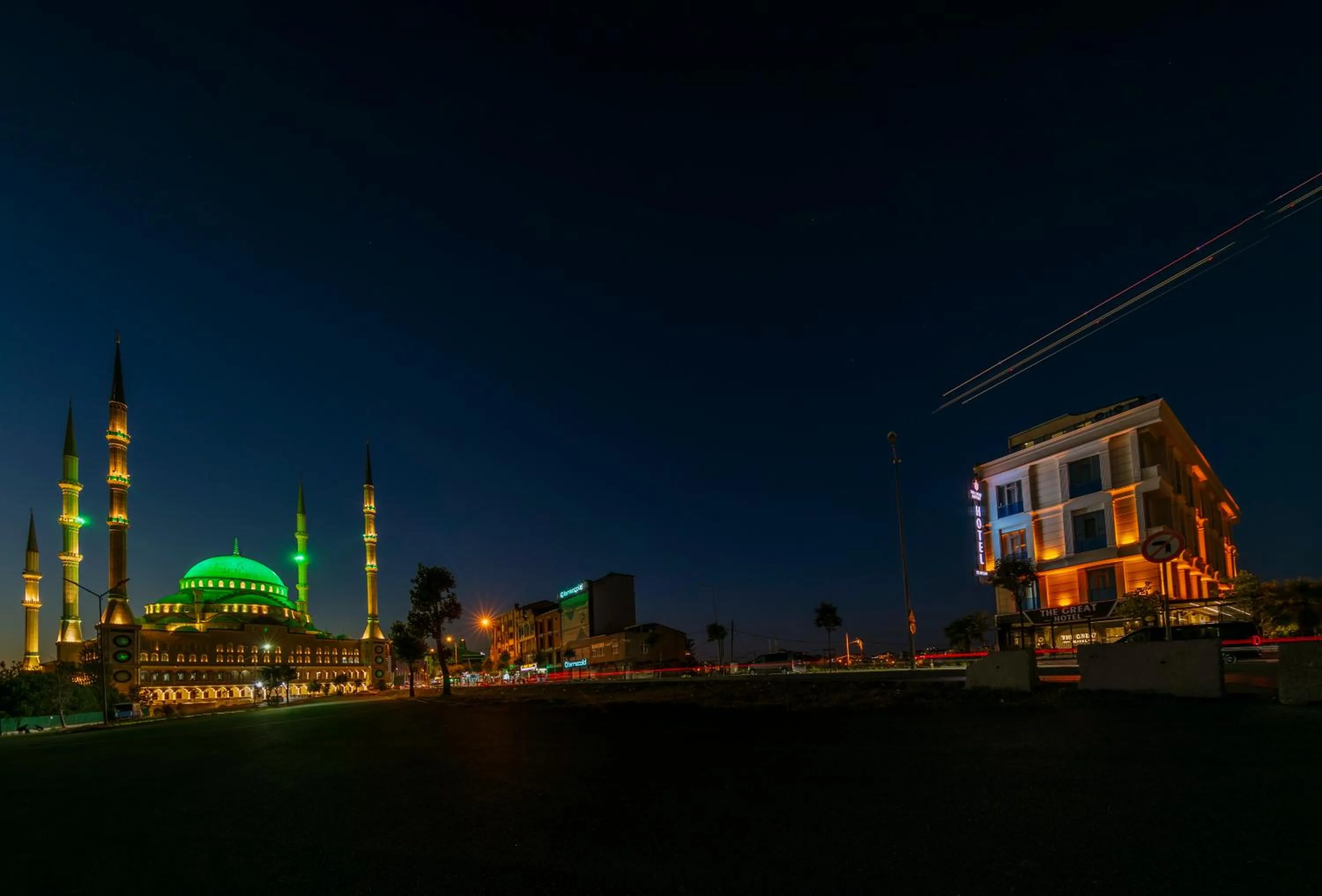 Property building in The Great Airport Hotel & Restaurant