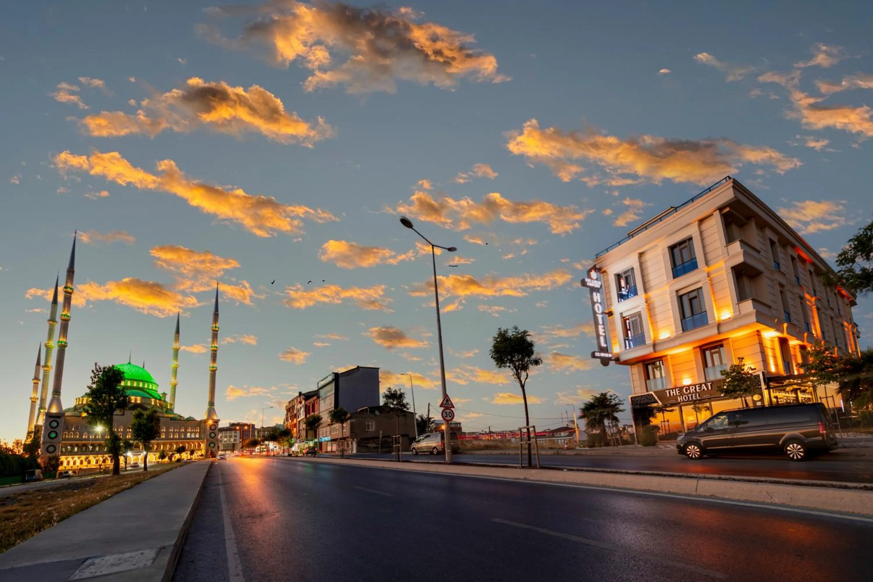 Property building in The Great Airport Hotel & Restaurant