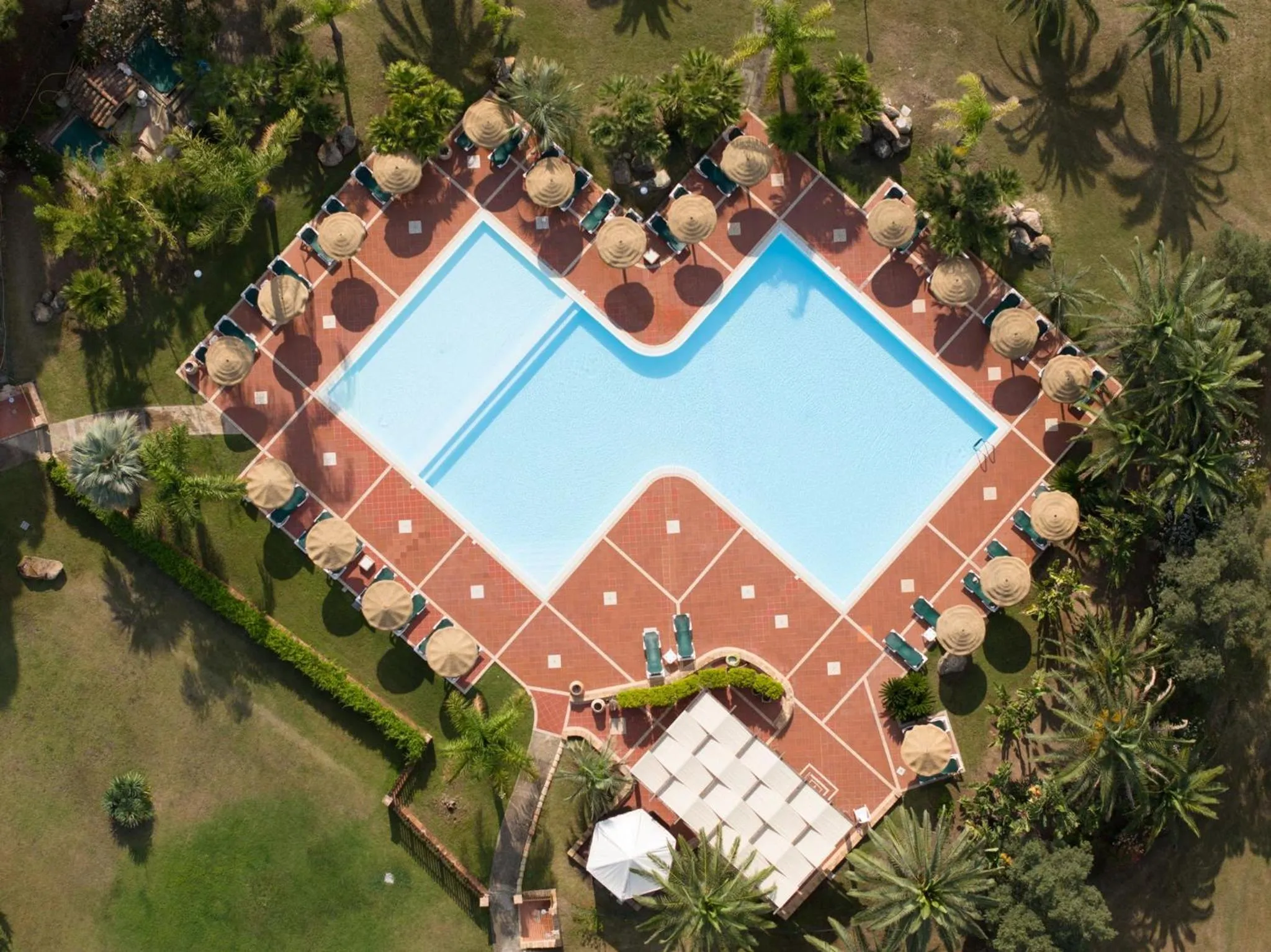 Swimming pool in Residence Baia delle Palme