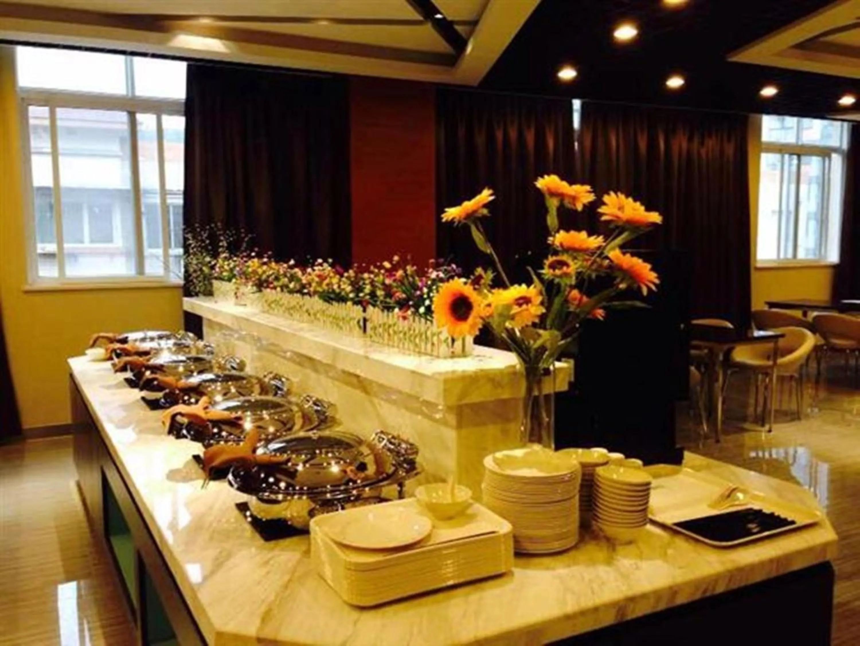 Restaurant/places to eat in Jinjiang Inn Select Chengdu Shuangliu International Airport