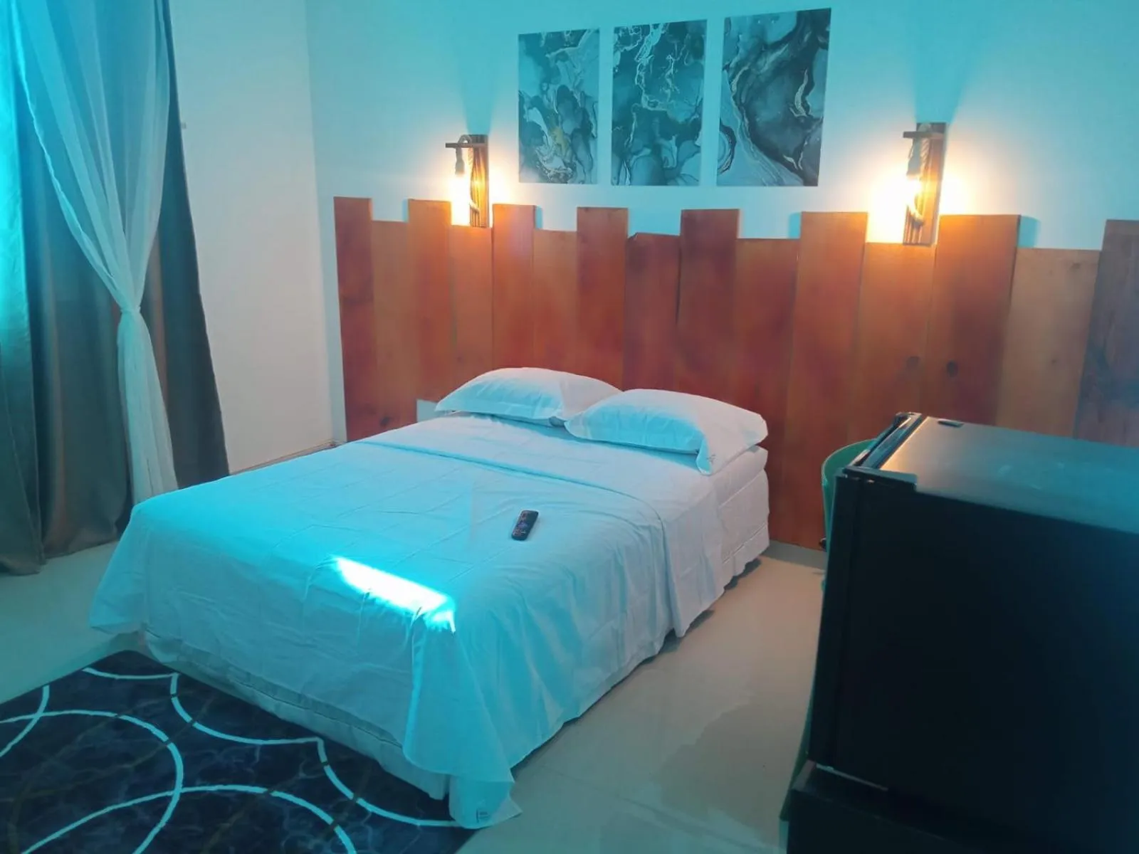 Bed in Central Palace Hotel