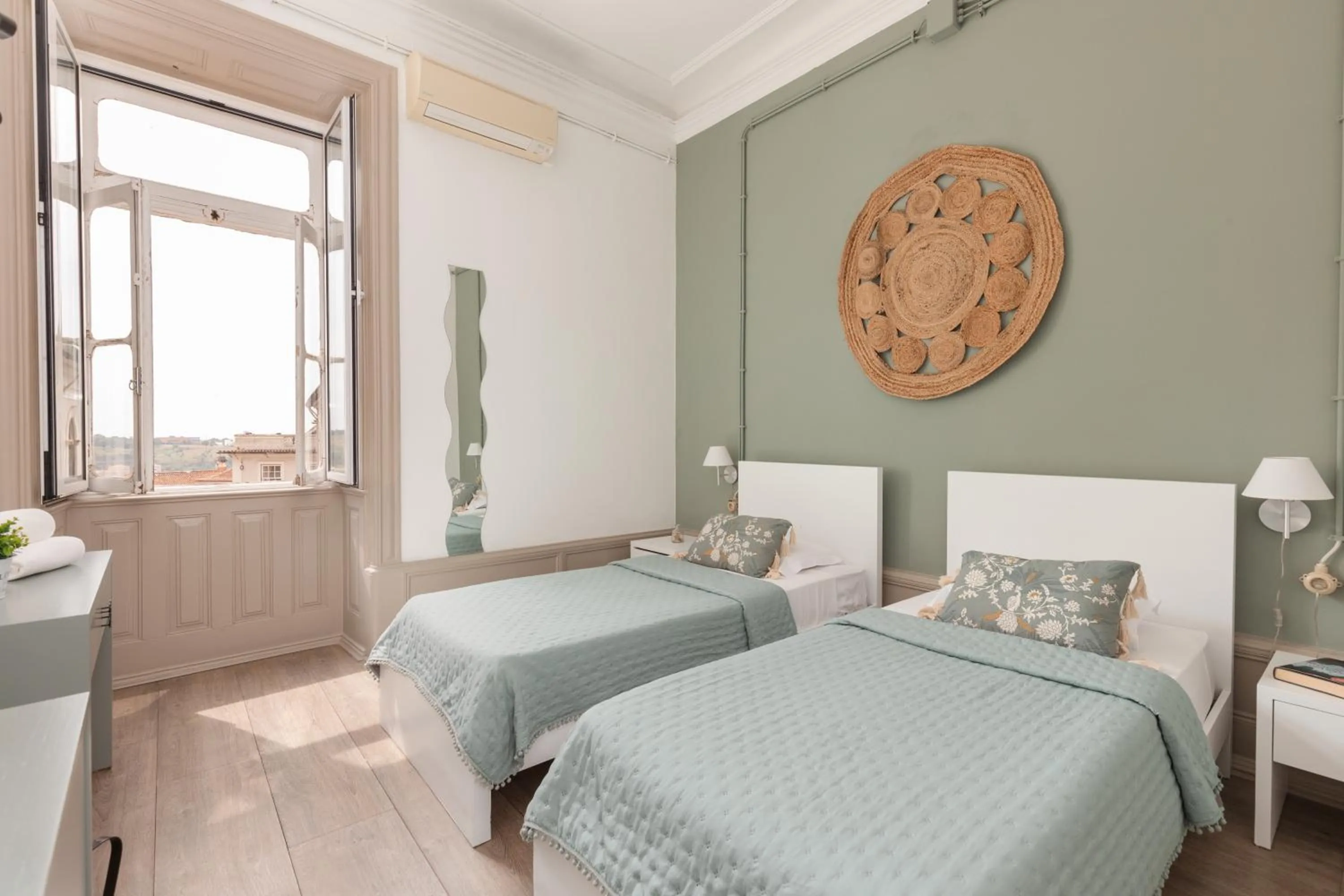 Bed in Serenata Hotel & Hostel Coimbra