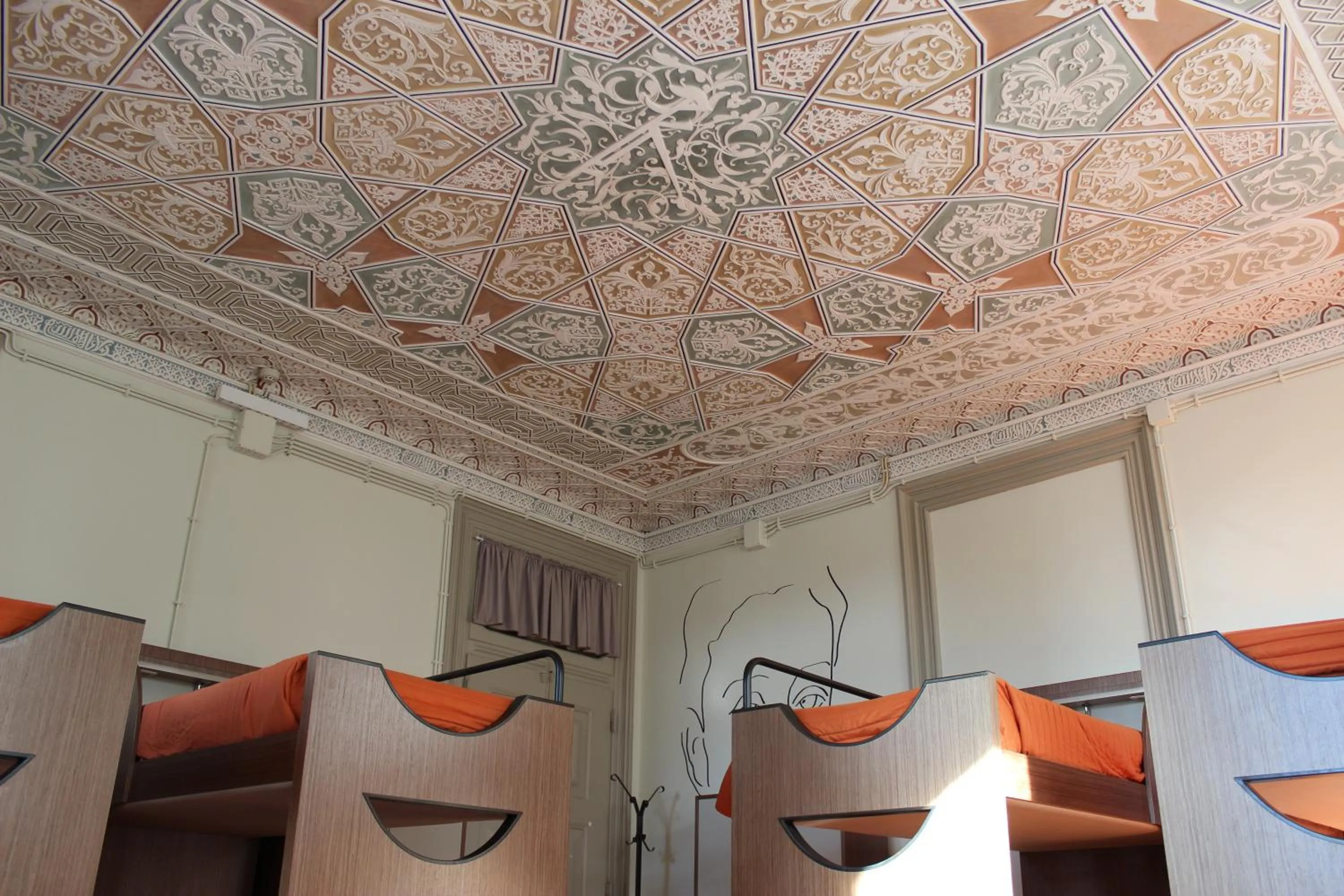 Decorative detail in Serenata Hotel & Hostel Coimbra