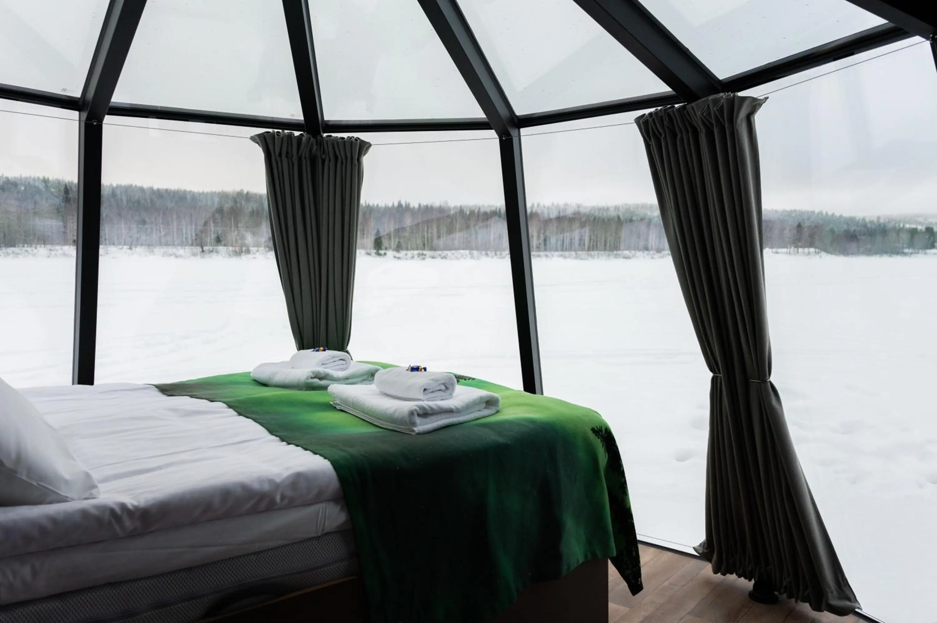 Bed in Nova Galaxy Village