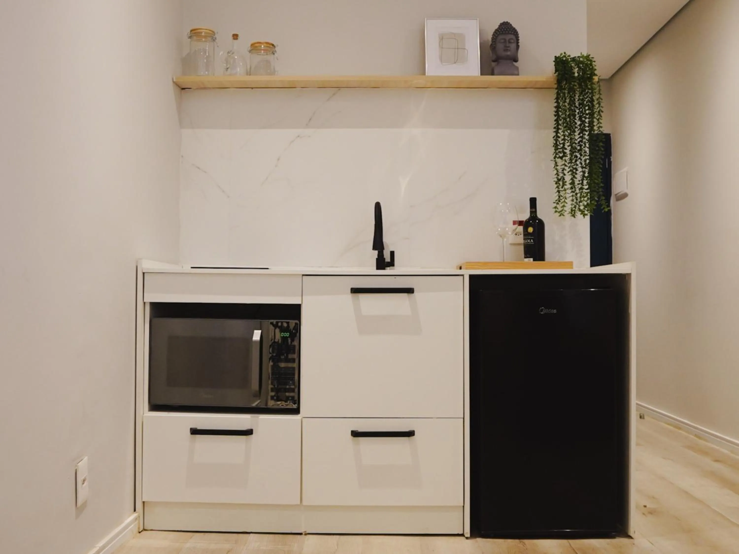 Kitchen or kitchenette in Apê Metrô Paraíso