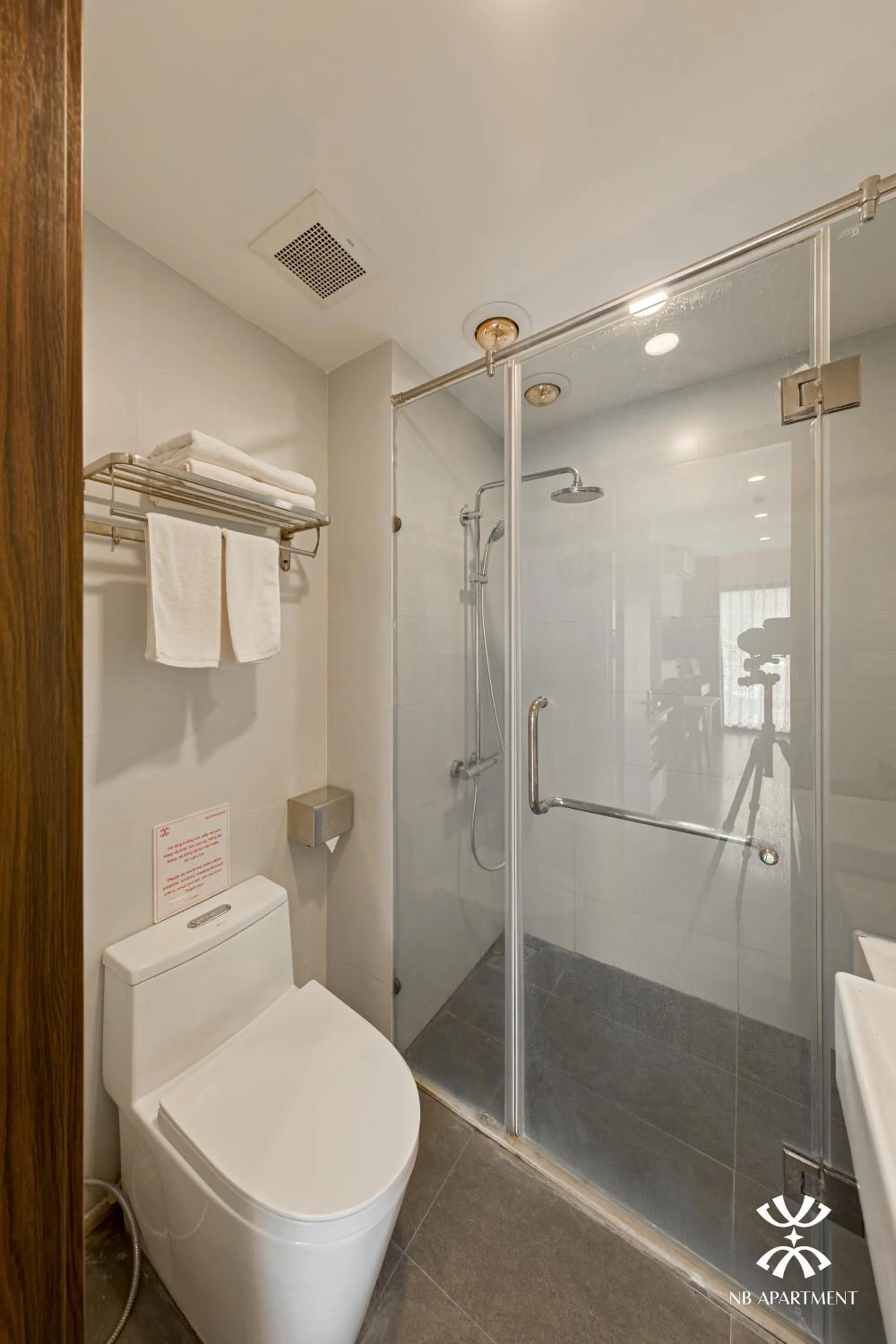 Shower in NB APARTMENT - KIM MA