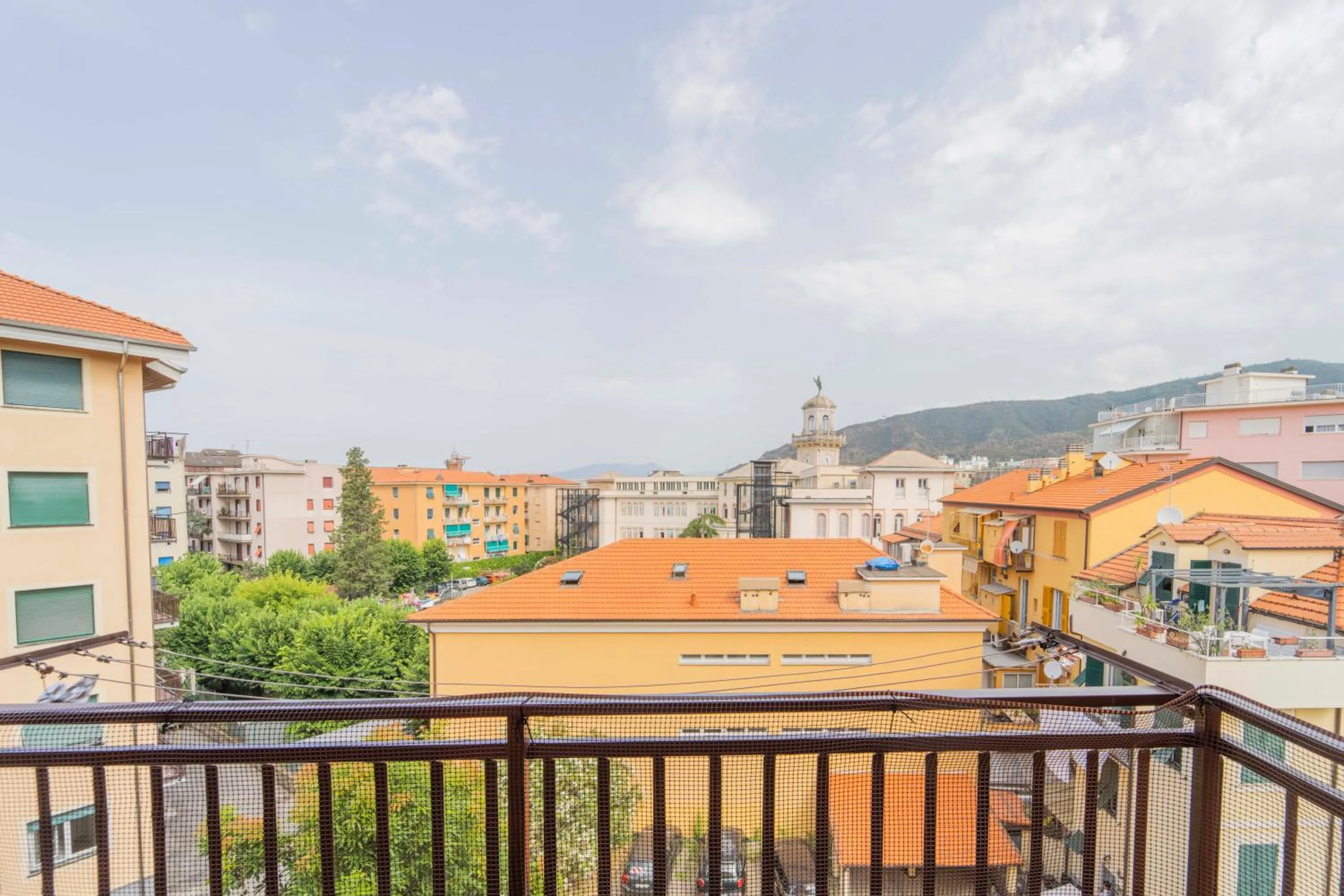 Balcony/Terrace in 193 - Casa Via della Chiusa - centralissimo e vicino alla baia del silenzio, spiaggia e mare 150m - Parcheggio GRATIS incluso e Aria condizionata