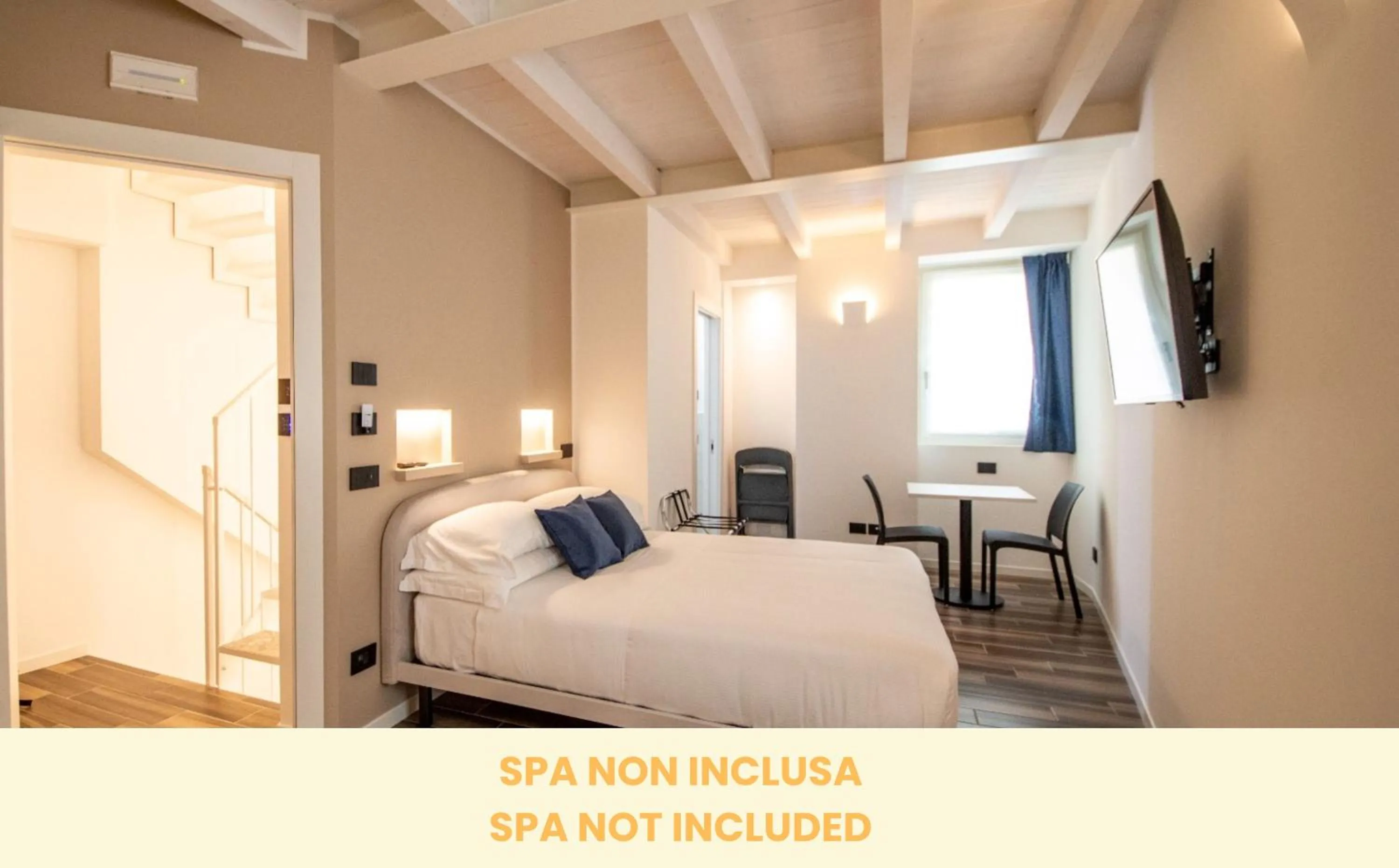 Deluxe Room in LE TORRI LOVERE