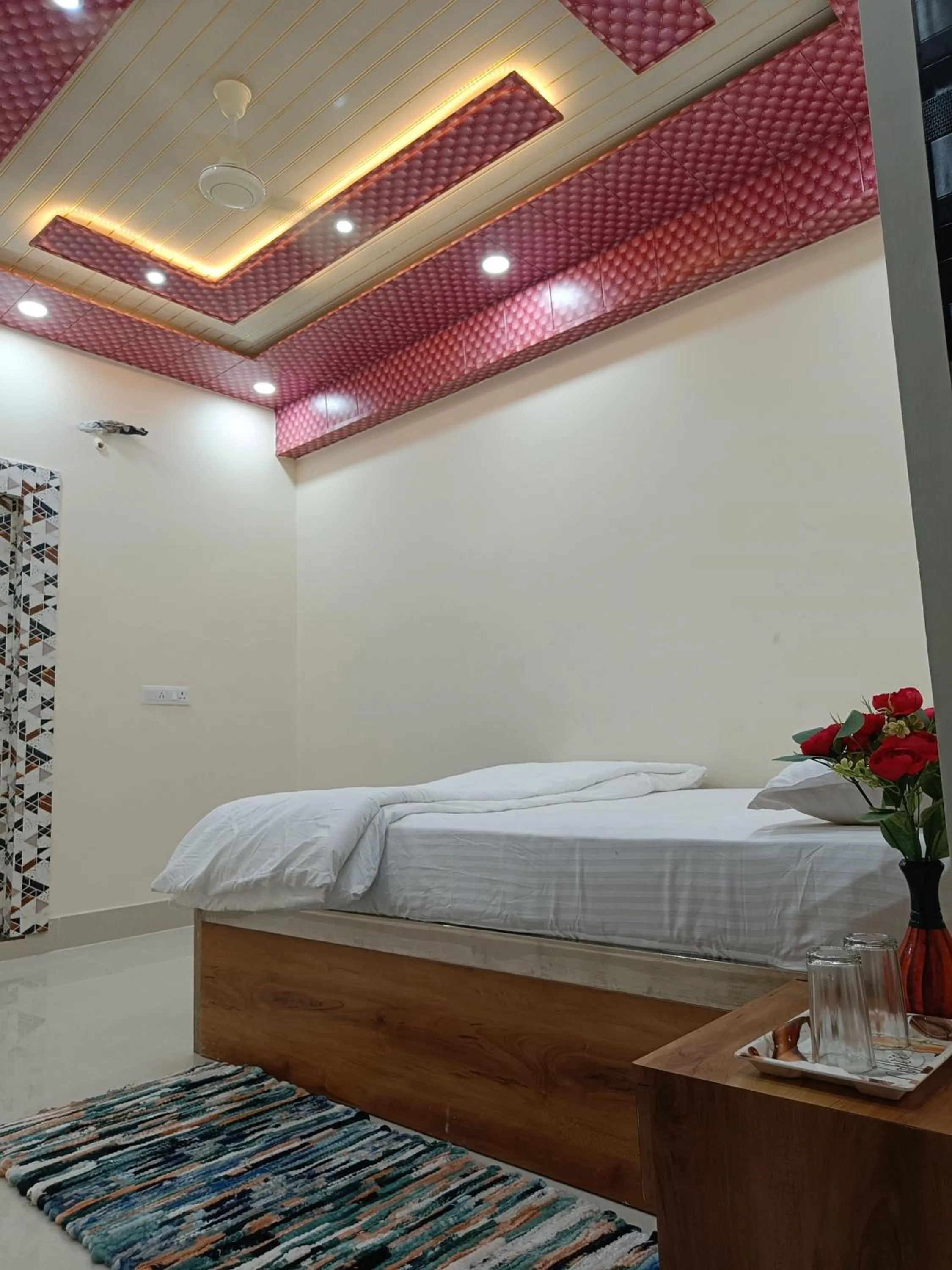 Bed in The Royal Sahdeo Venue