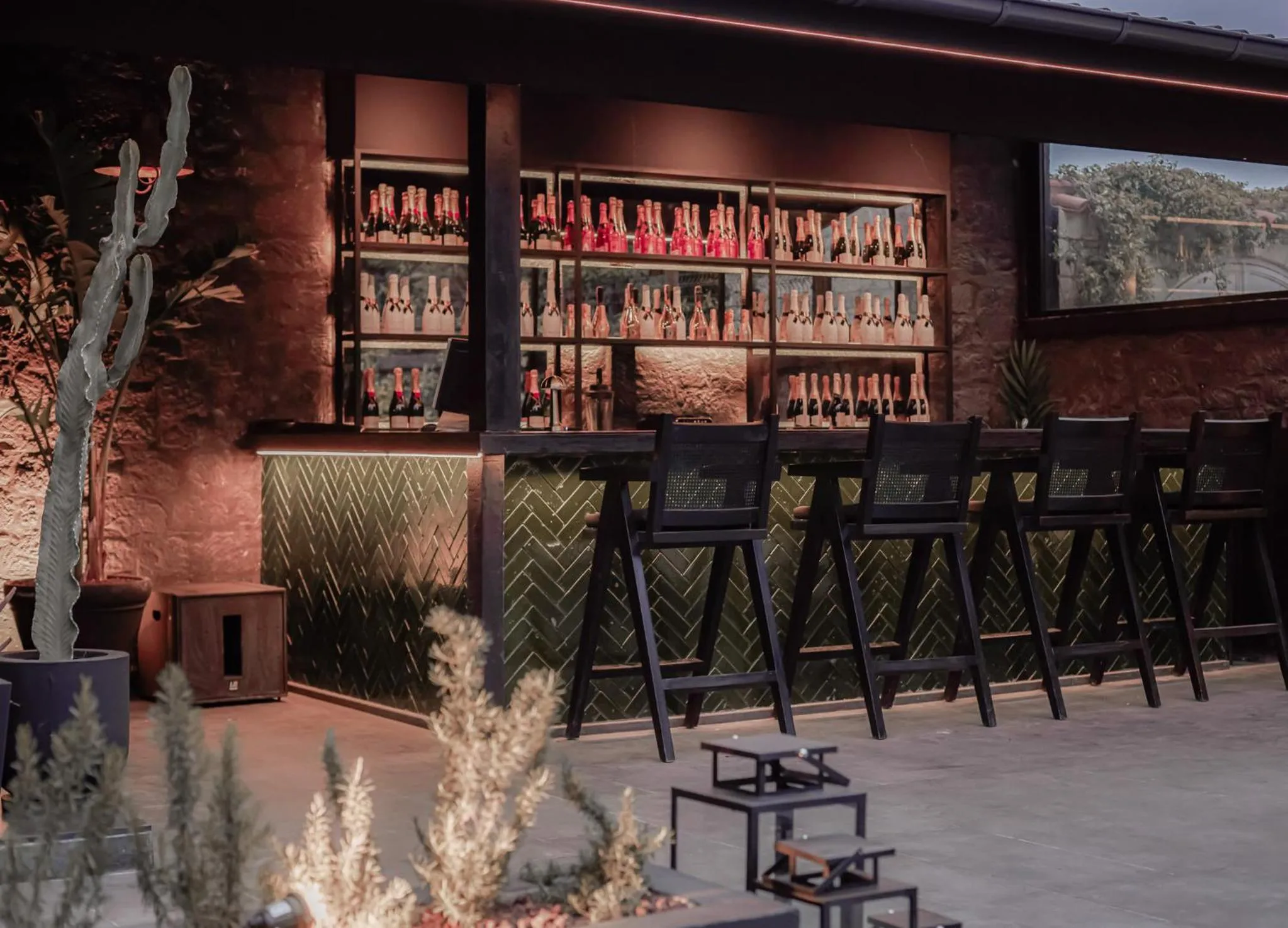 Lounge or bar in The Local House Alaçatı