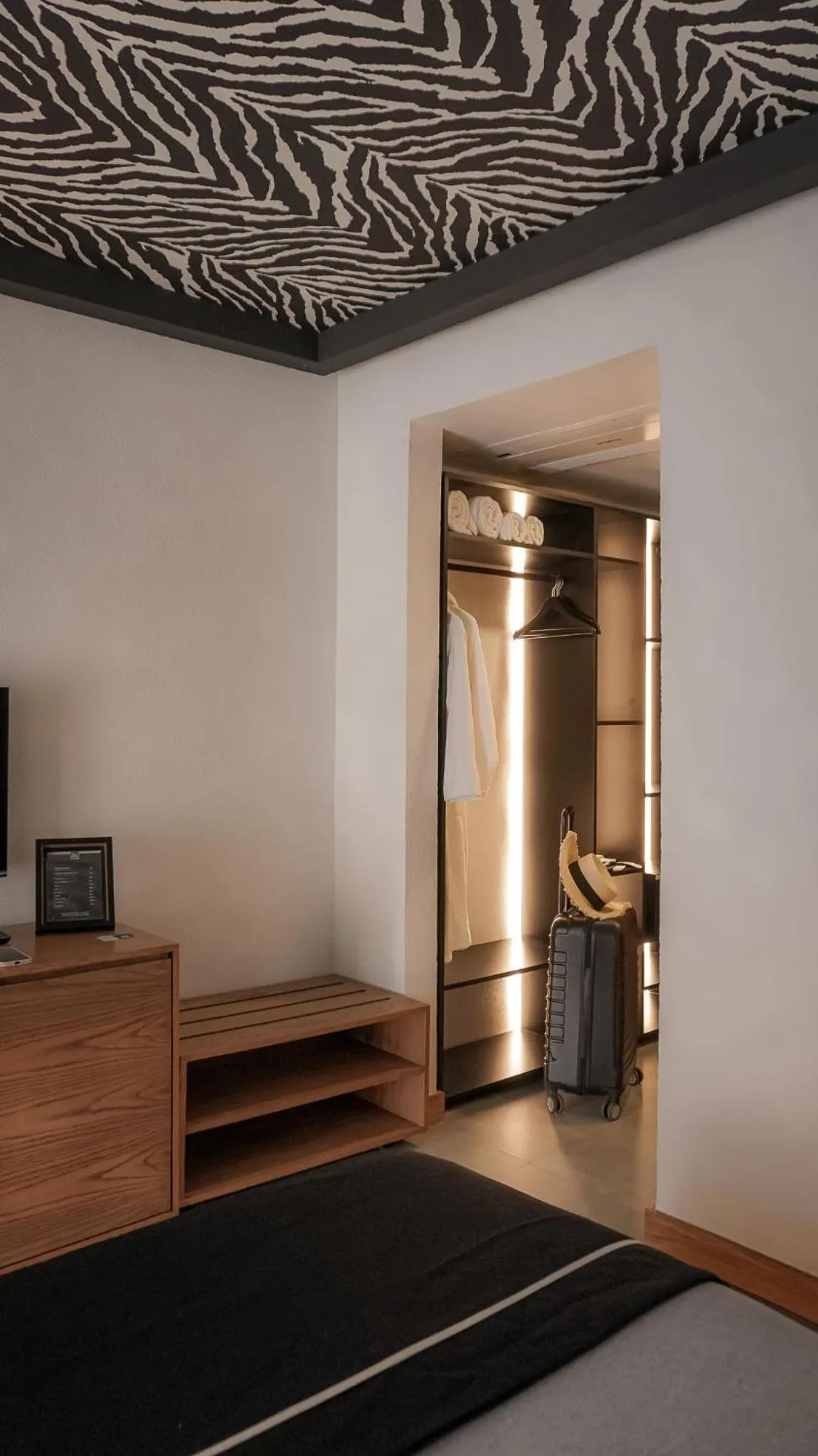 wardrobe in The Local House Alaçatı