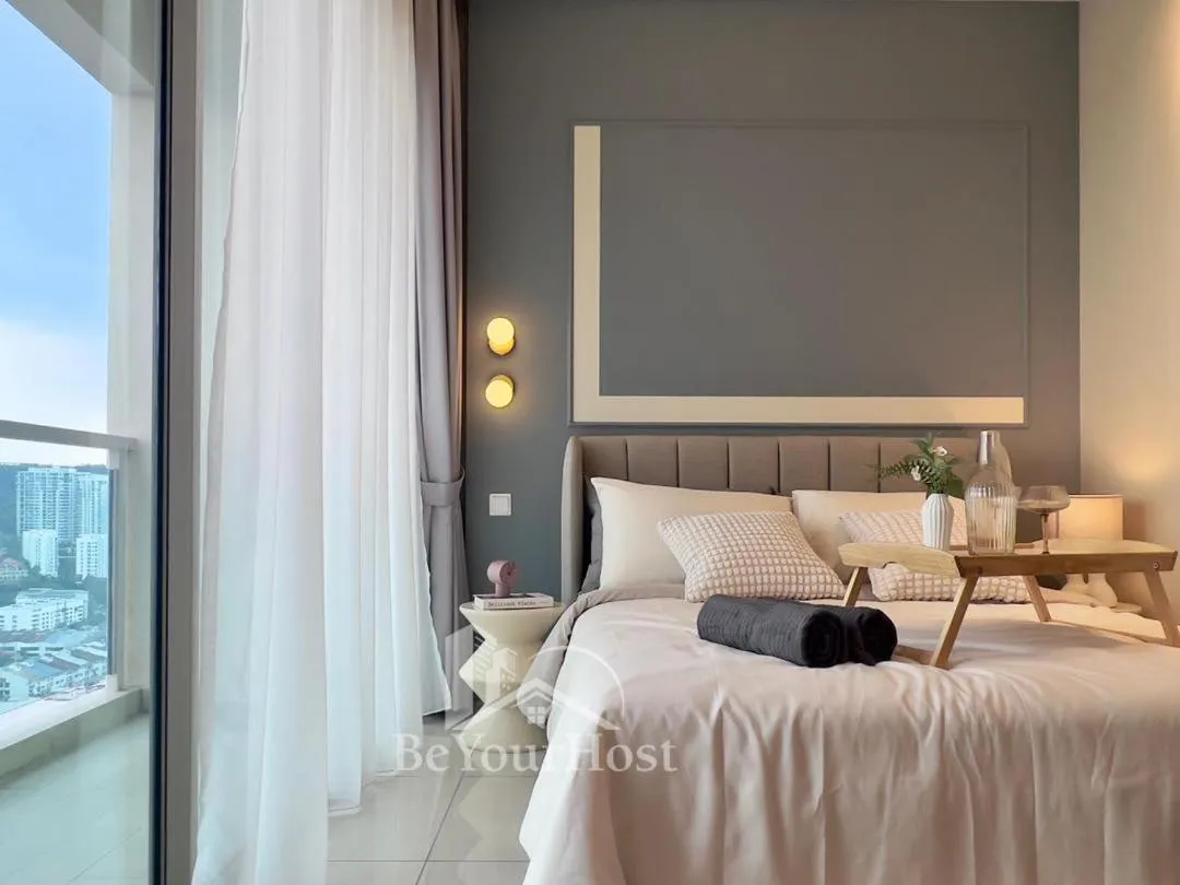 Balcony/Terrace, Bed in Dorsett Residences Sri Hartamas (Kuala Lumpur)
