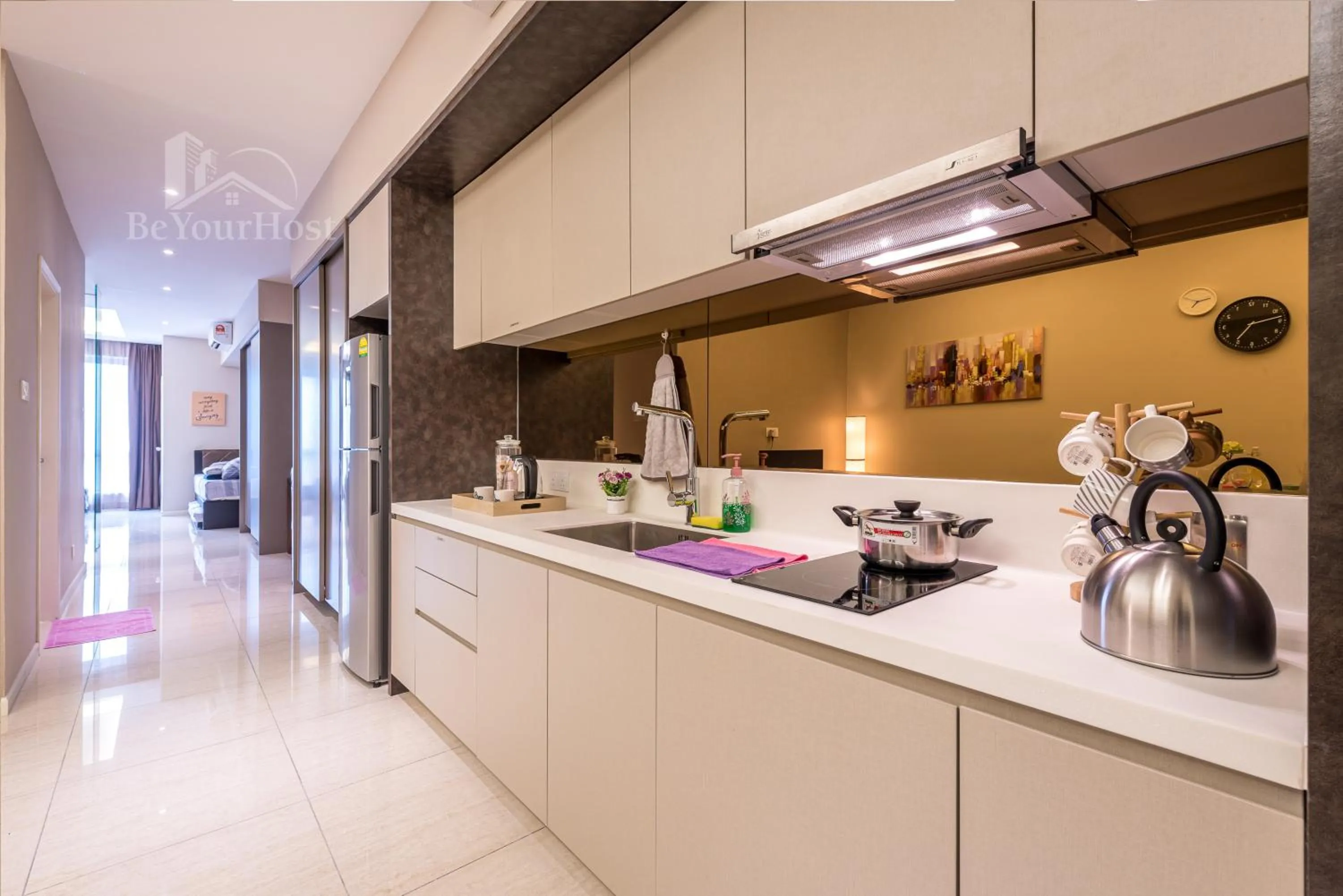Kitchen or kitchenette in Dorsett Residences Sri Hartamas (Kuala Lumpur)