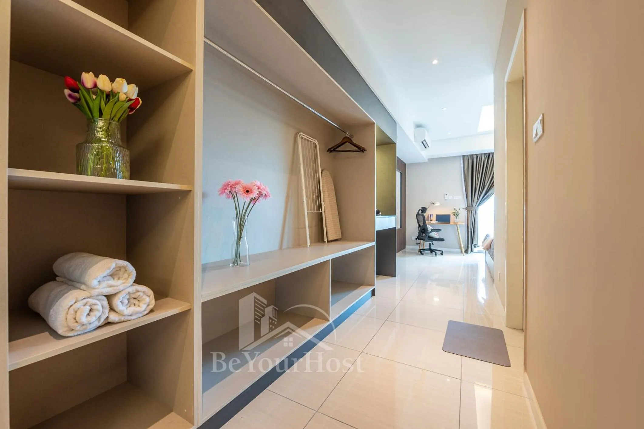 wardrobe in Dorsett Residences Sri Hartamas (Kuala Lumpur)