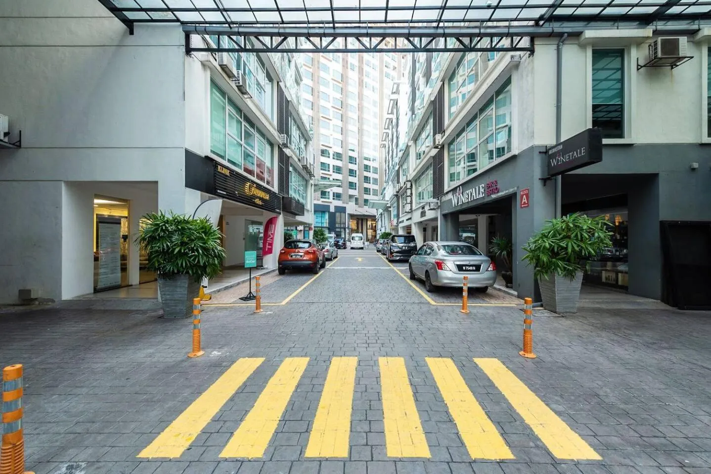 Neighbourhood in Dorsett Residences Sri Hartamas (Kuala Lumpur)