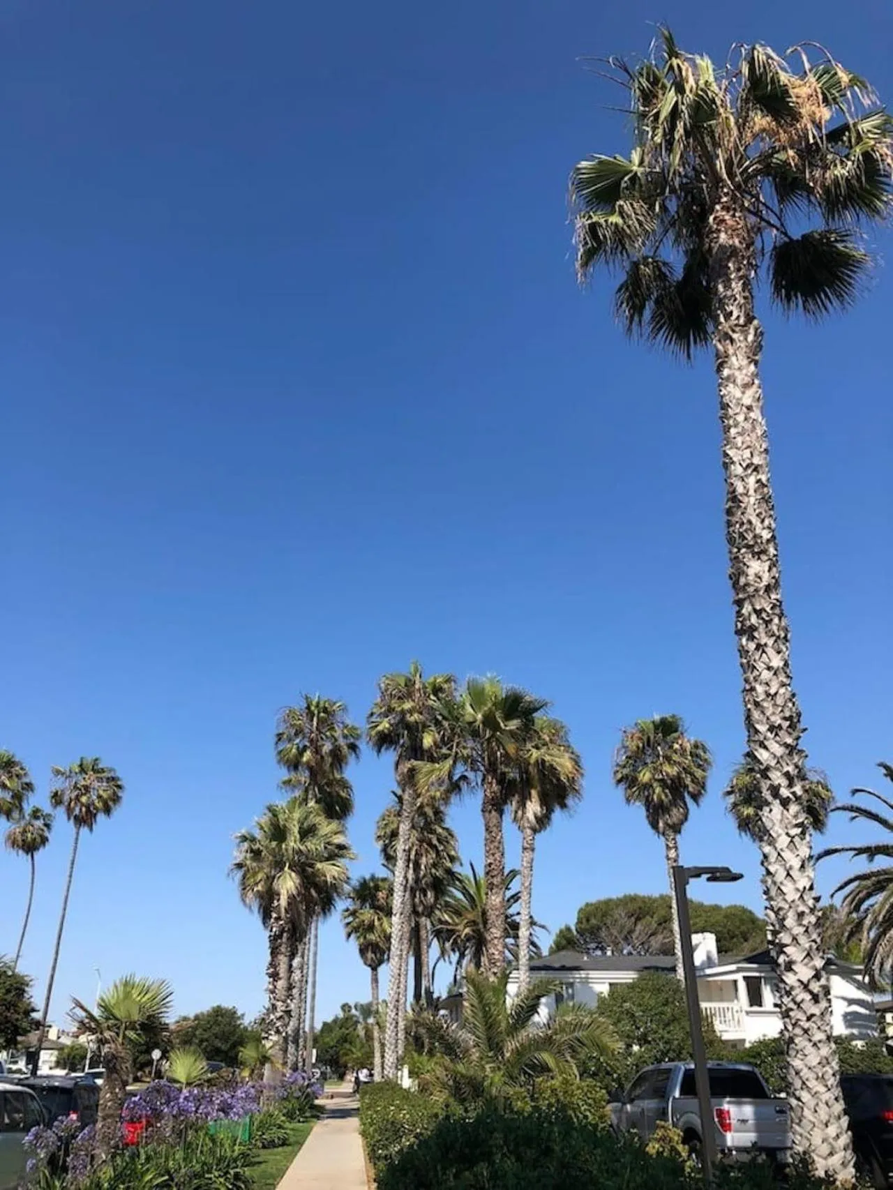 Pacific Beach Getaway Blocks From the Beach