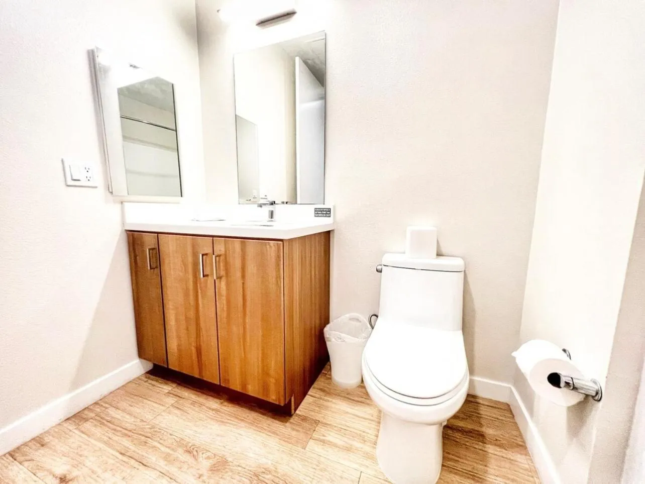 Skyline Flat Facing Downtown San Diego