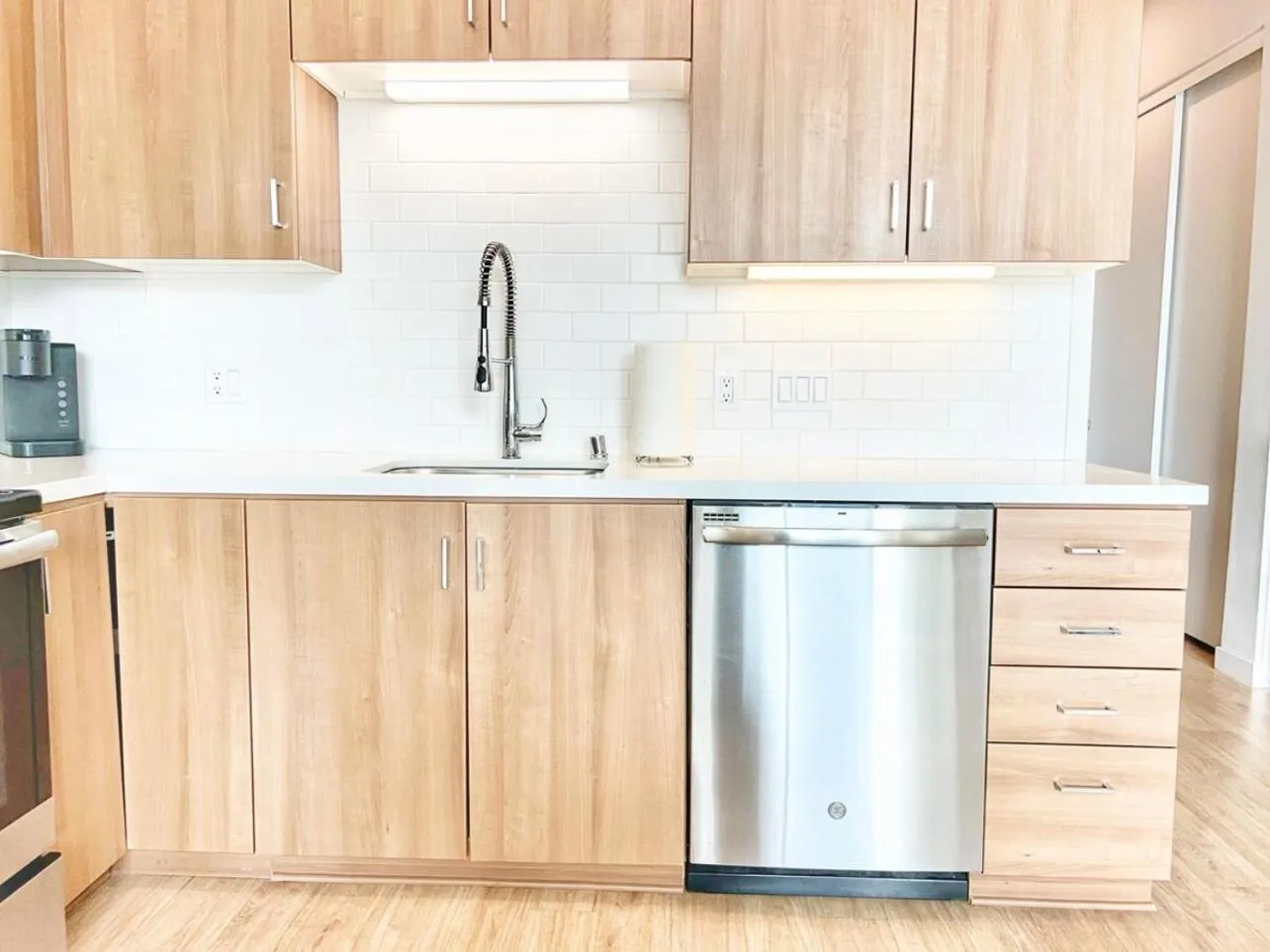 Skyline Flat Facing Downtown San Diego