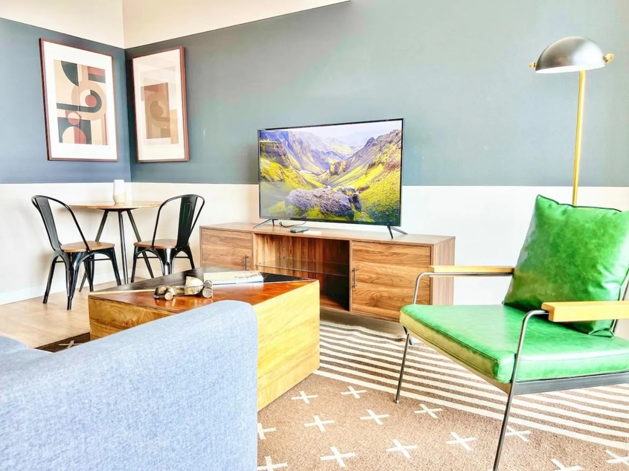 Sunset Stay In Downtown San Diego