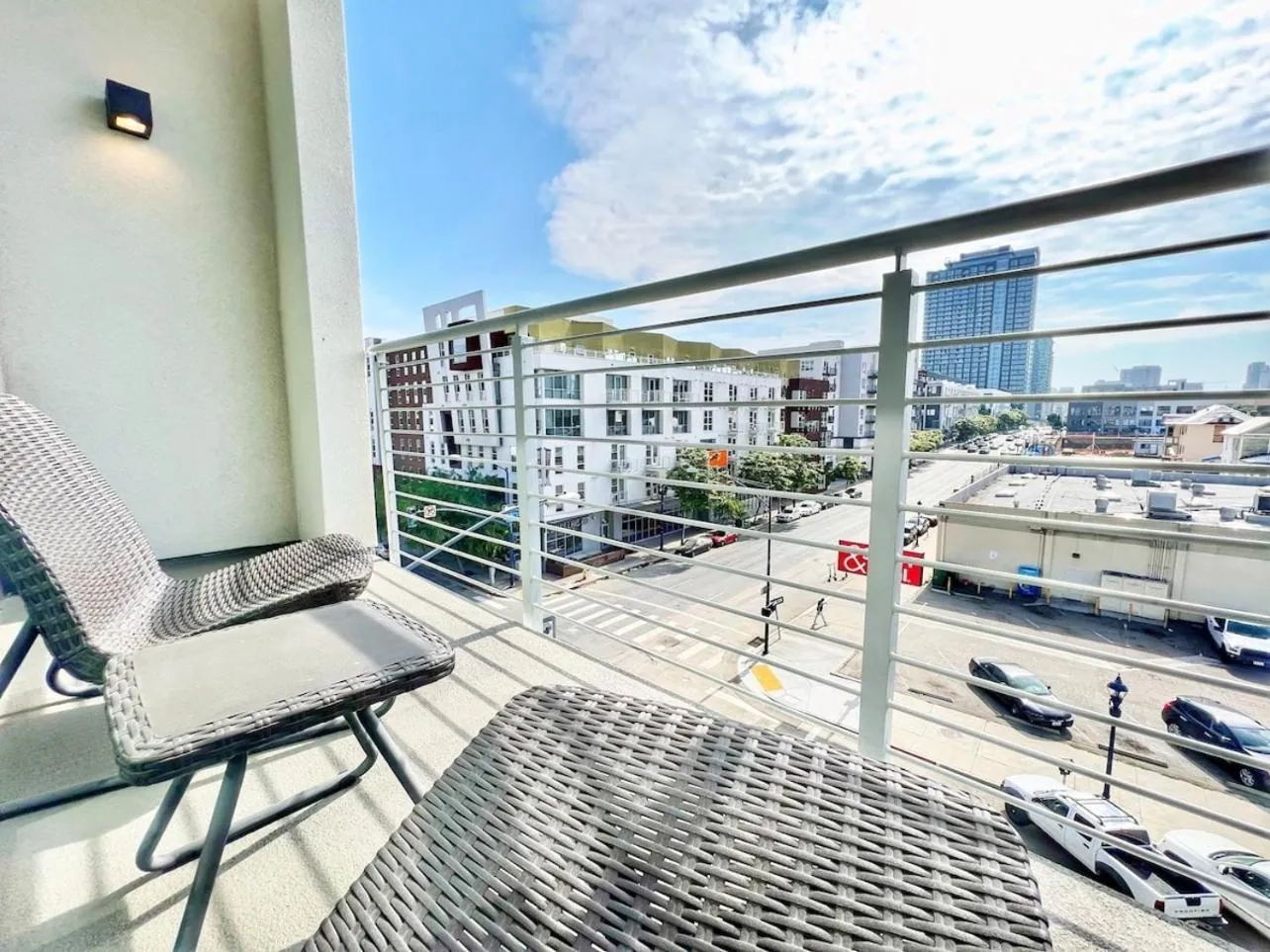 City View Apartment in Downtown