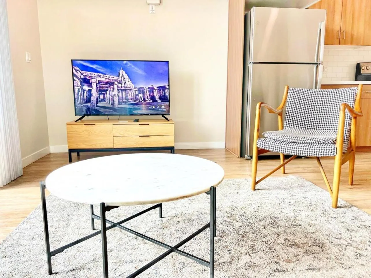 San Diego Skyline - Downtown Apartment