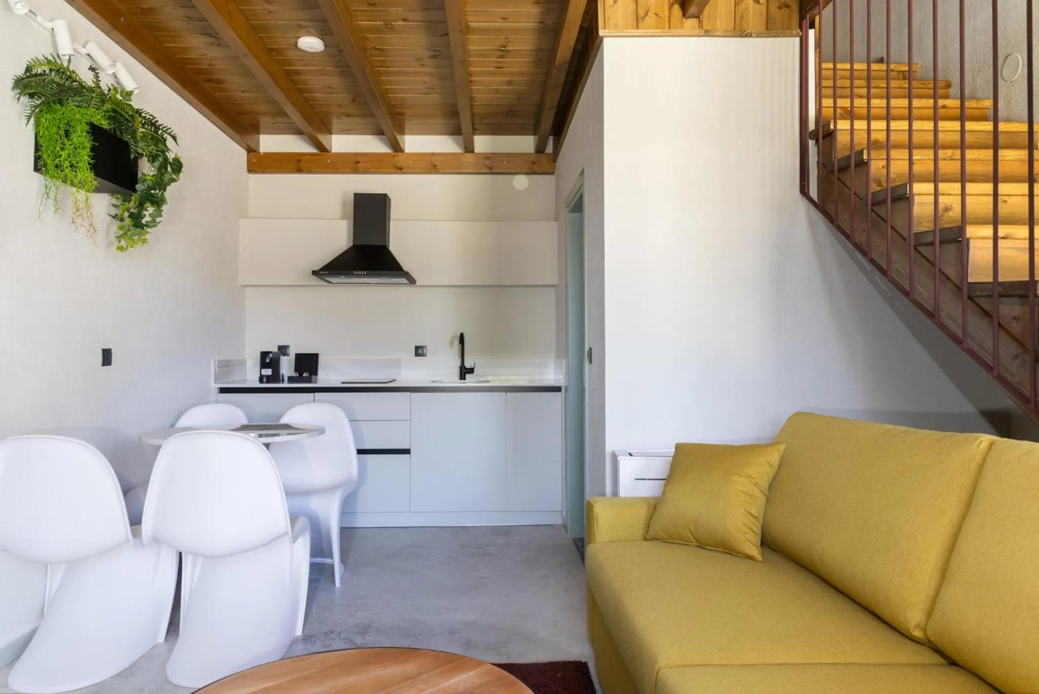 Kitchen or kitchenette in Malathro Olympus Guest House