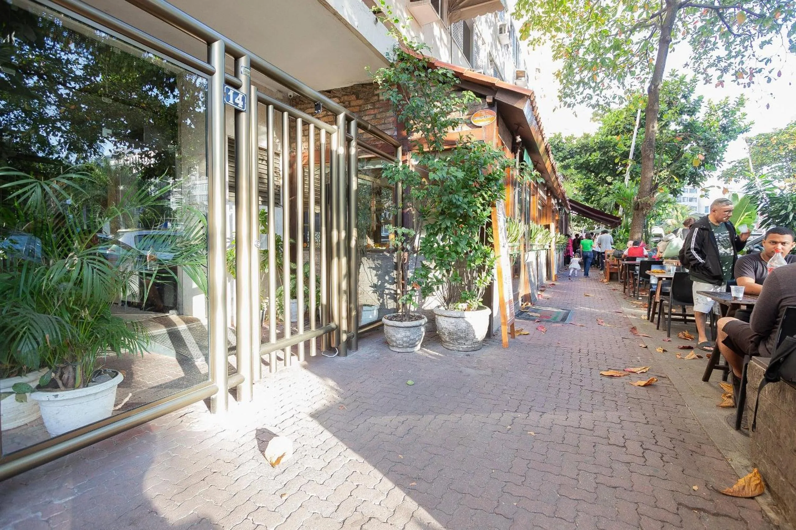 Street view in Praia e Conforto em Ipanema!