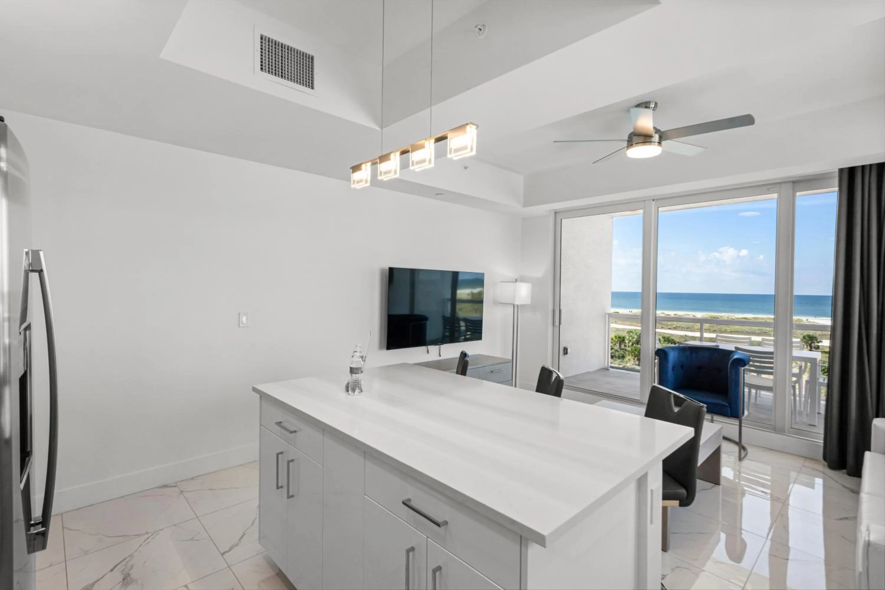 Dining area in Ocean Club Treasure Island Hotel