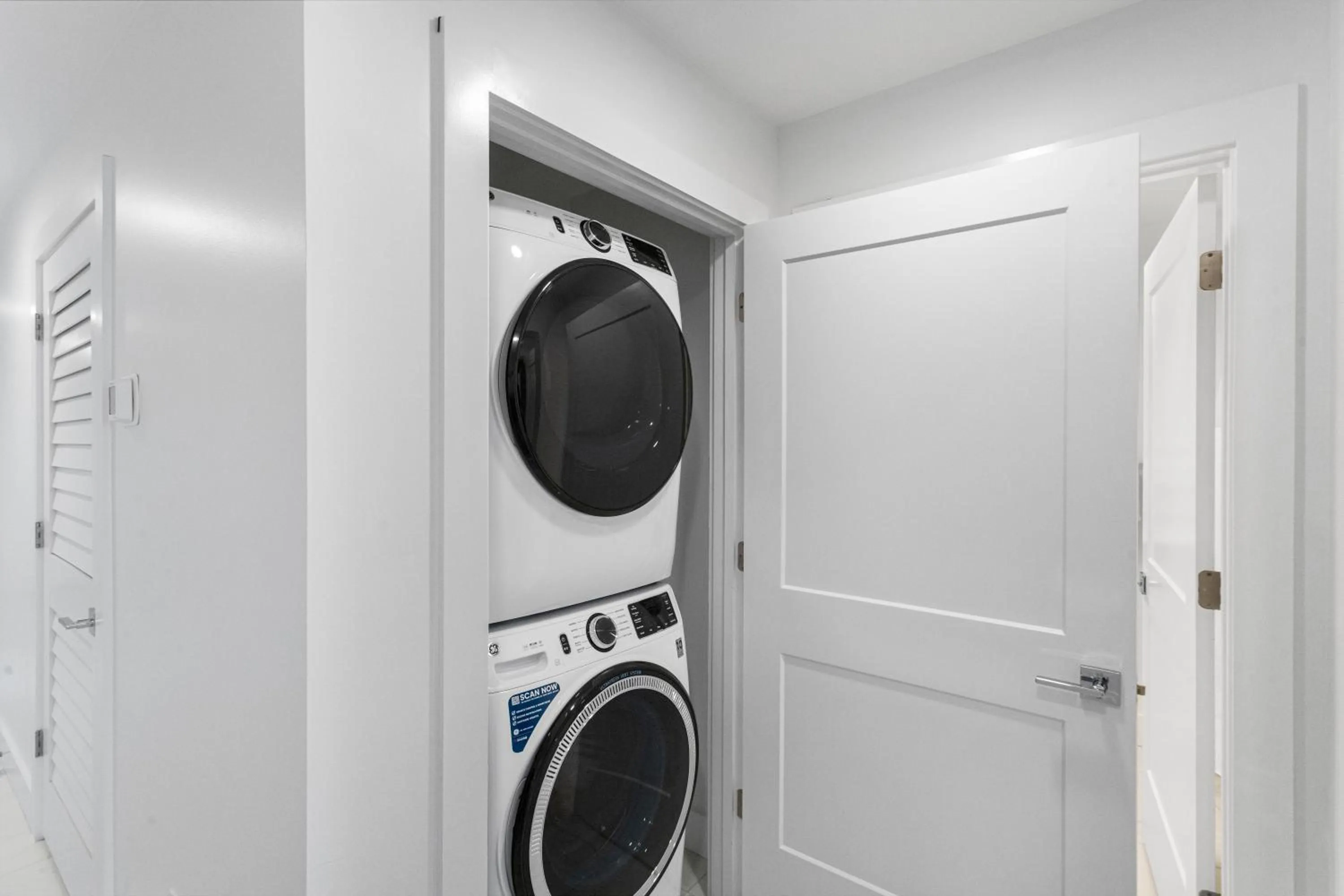 washing machine in Ocean Club Treasure Island Hotel