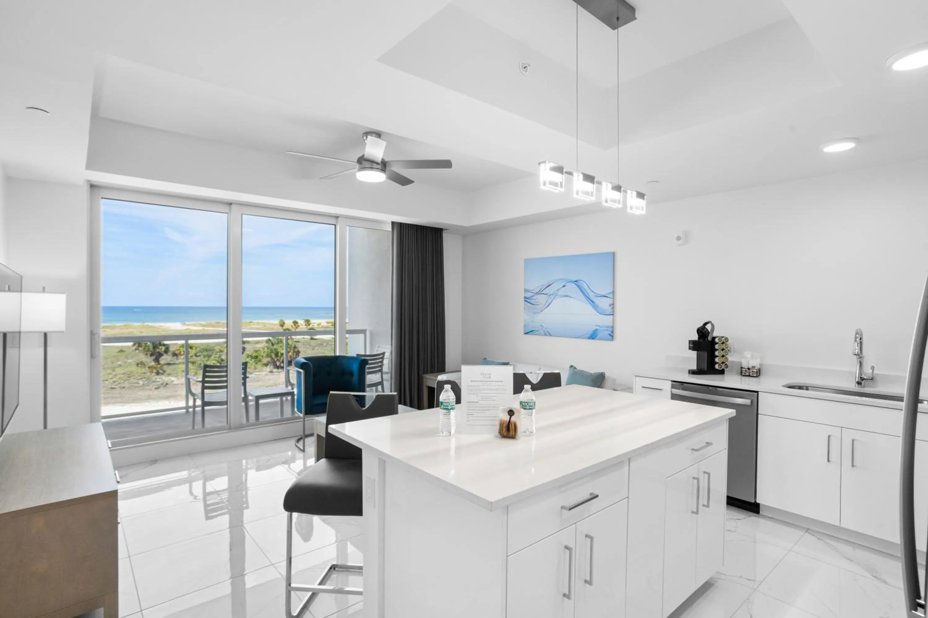 Dining area in Ocean Club Treasure Island Hotel