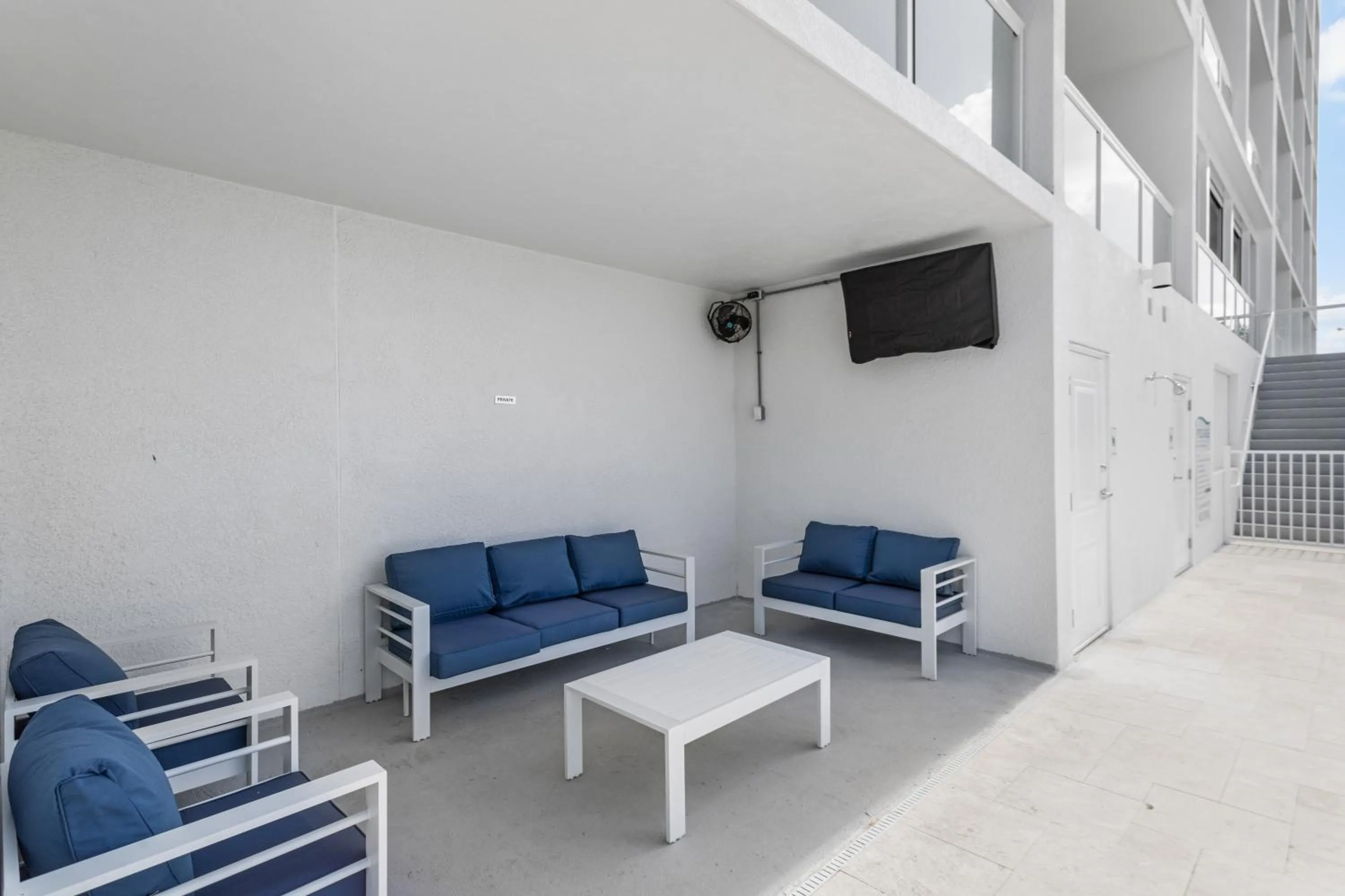 Lounge or bar in Ocean Club Treasure Island Hotel