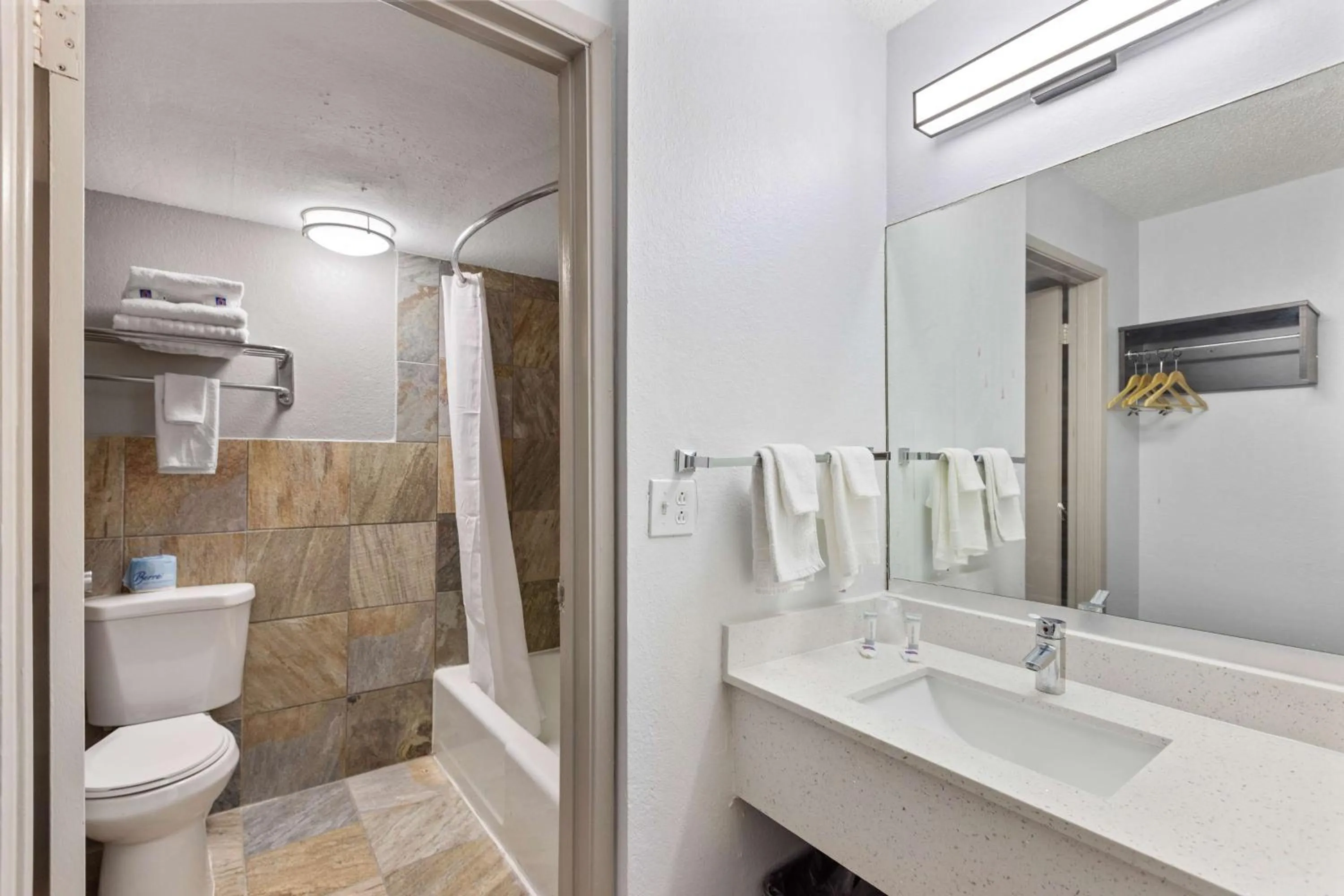 Bathroom in Studio 6 Pecos TX